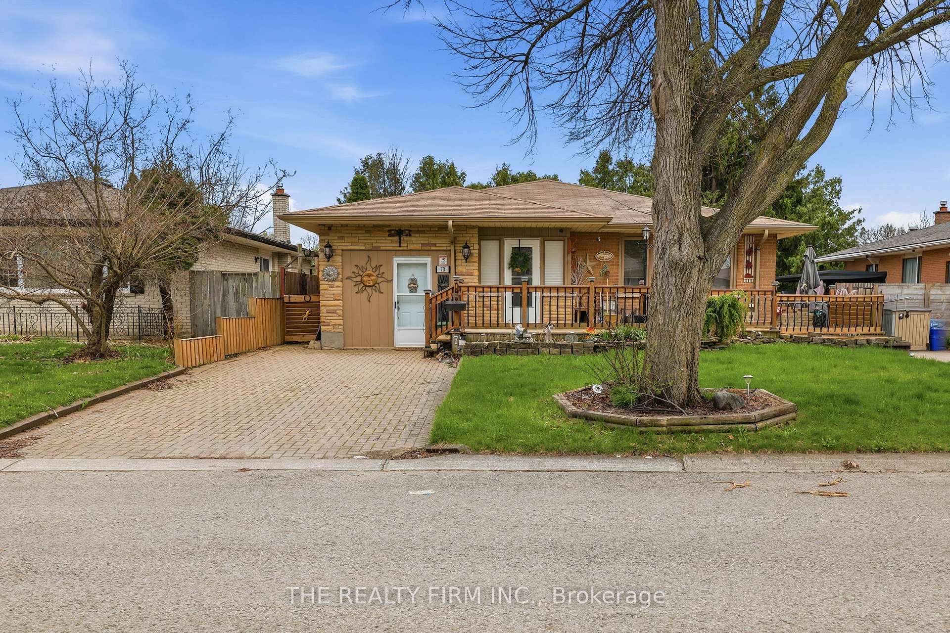 70 Talavera Crescent, London East, ON N5V 1K8