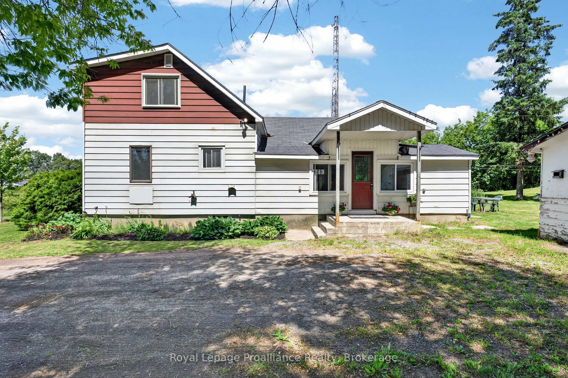 6090 Old Hwy 2 Highway, Tyendinaga, ON K0K 3A0