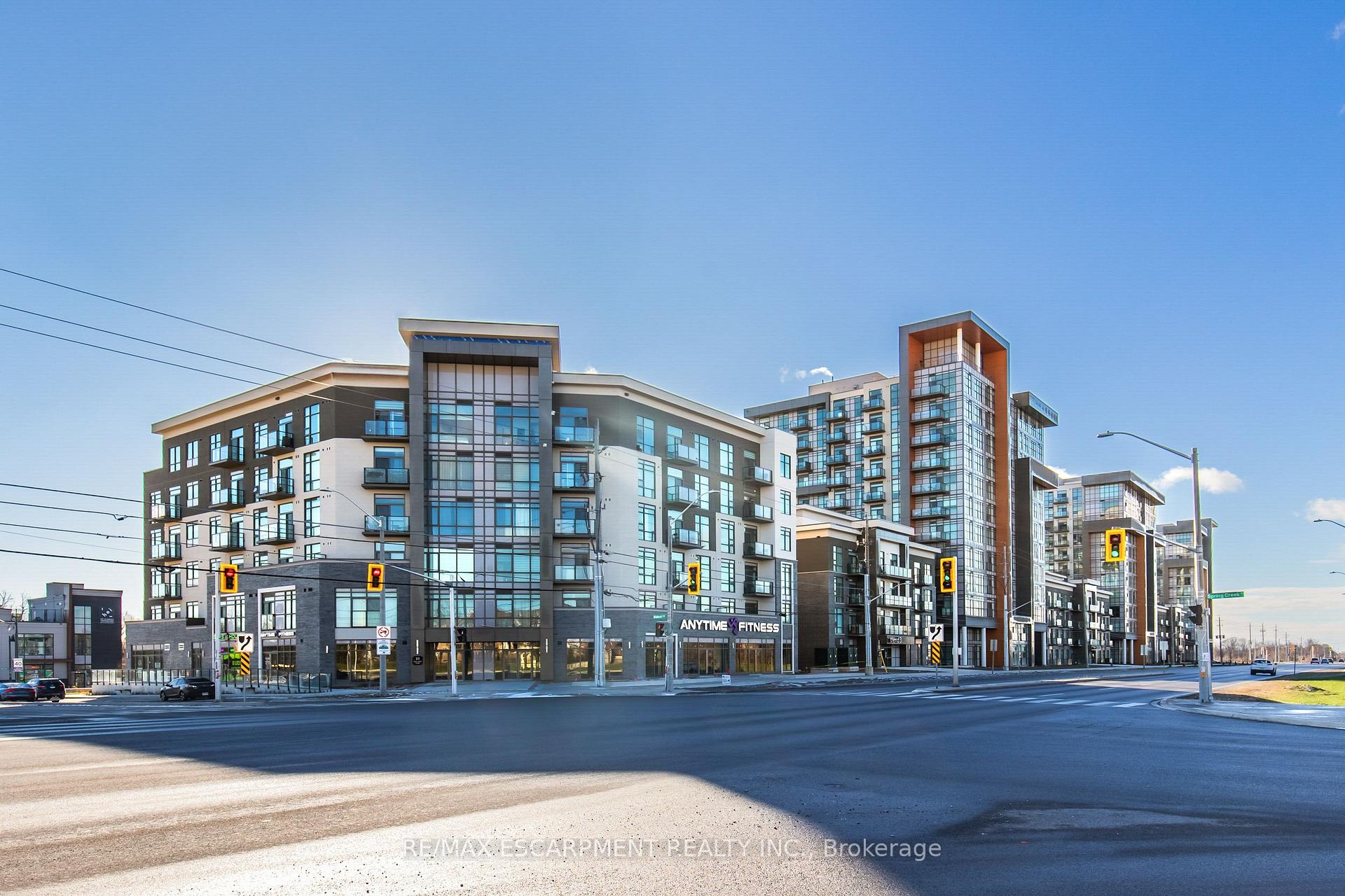 10 Mallard Trail 336, Hamilton, ON L8B 2A7