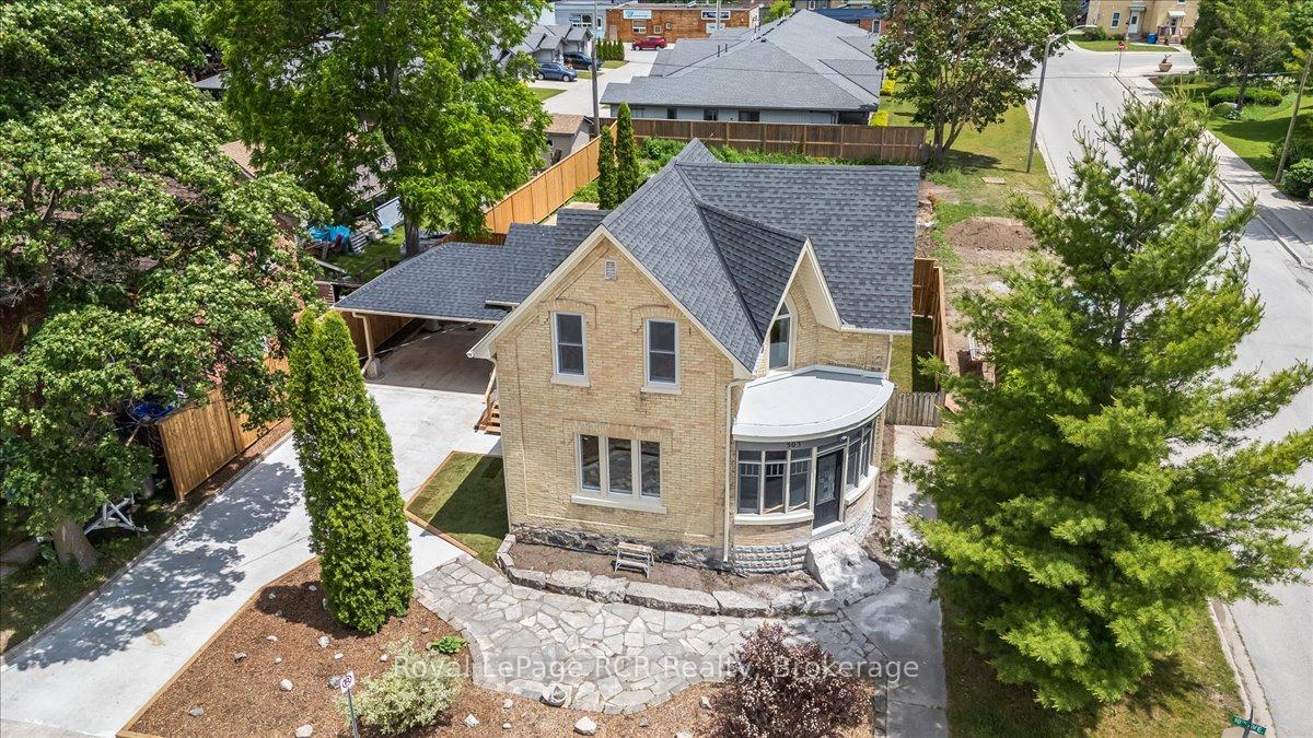 503 10th Avenue, Hanover, ON N4N 2P2
