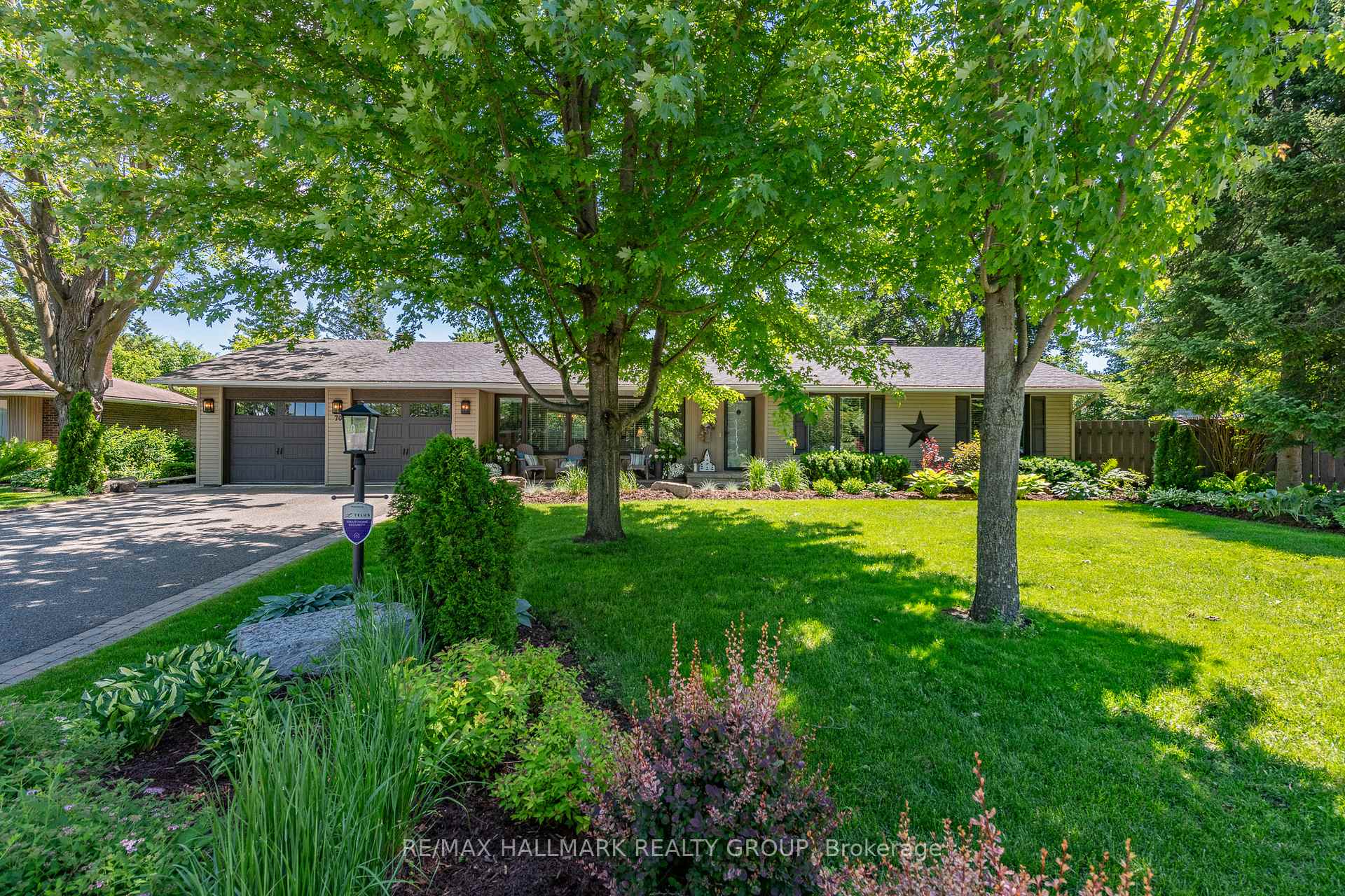 70 Pellan Way, Kanata, ON K2K 1J8