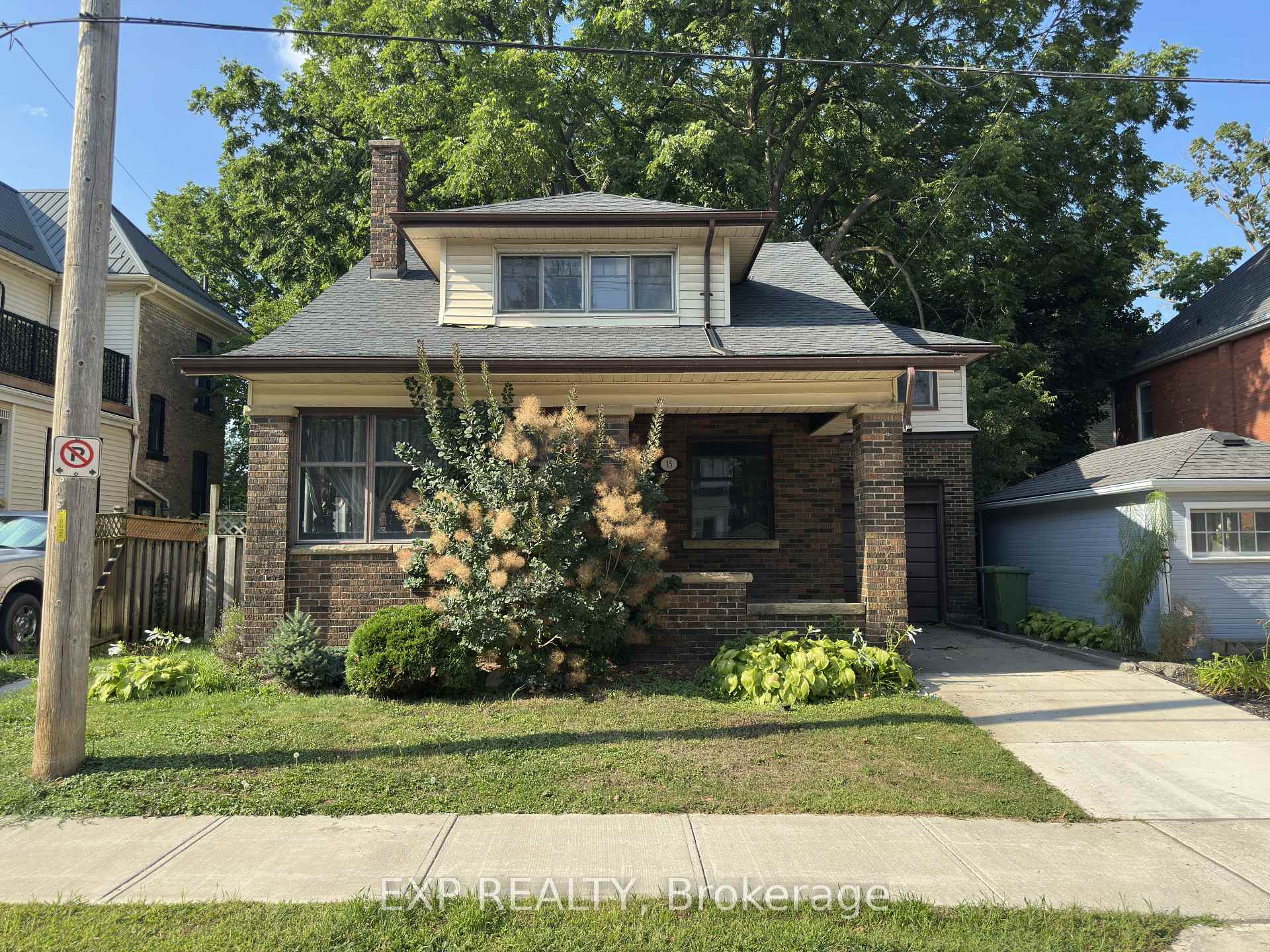 15 St Anne's Place, St. Thomas, ON N5R 2W2