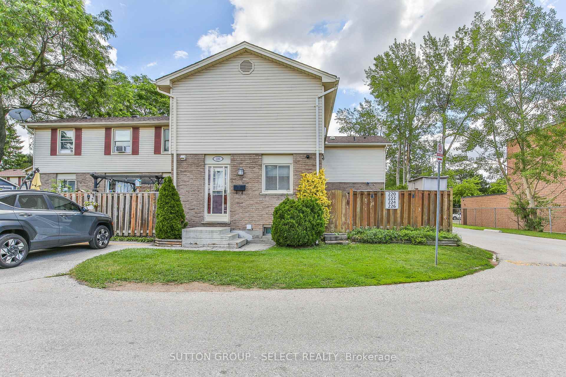 230 Clarke Road 226, London East, ON N5W 5P8