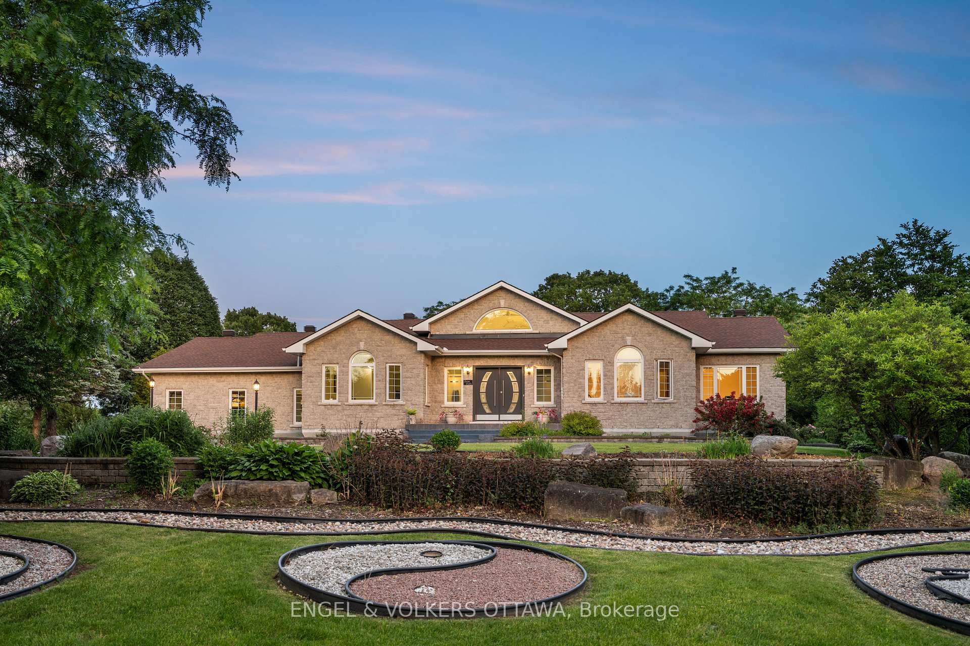 1562 Lakeshore Drive, Greely - Metcalfe - Osgoode - Vernon and Area, ON K4P 1G9