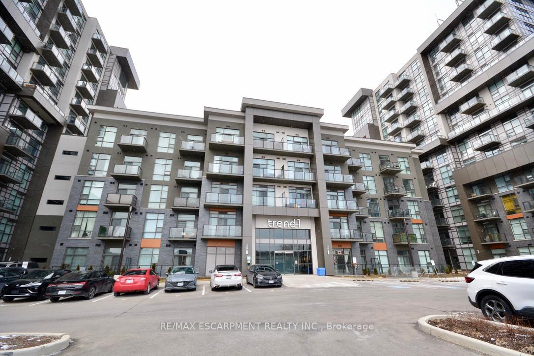 450 Dundas Street E 404, Hamilton, ON L8B 0L7