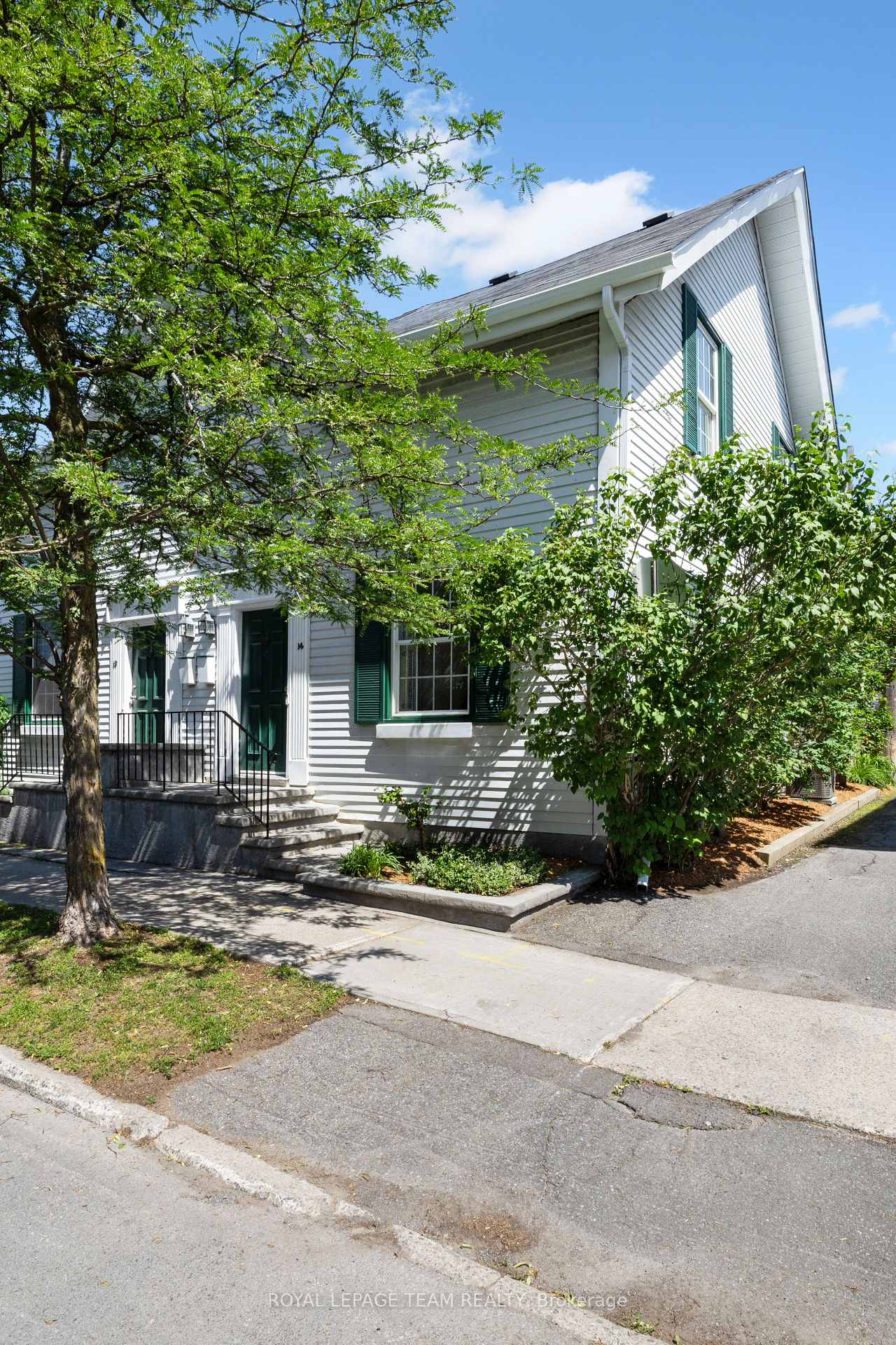 14 Crichton Street, New Edinburgh - Lindenlea, ON K1M 2E2