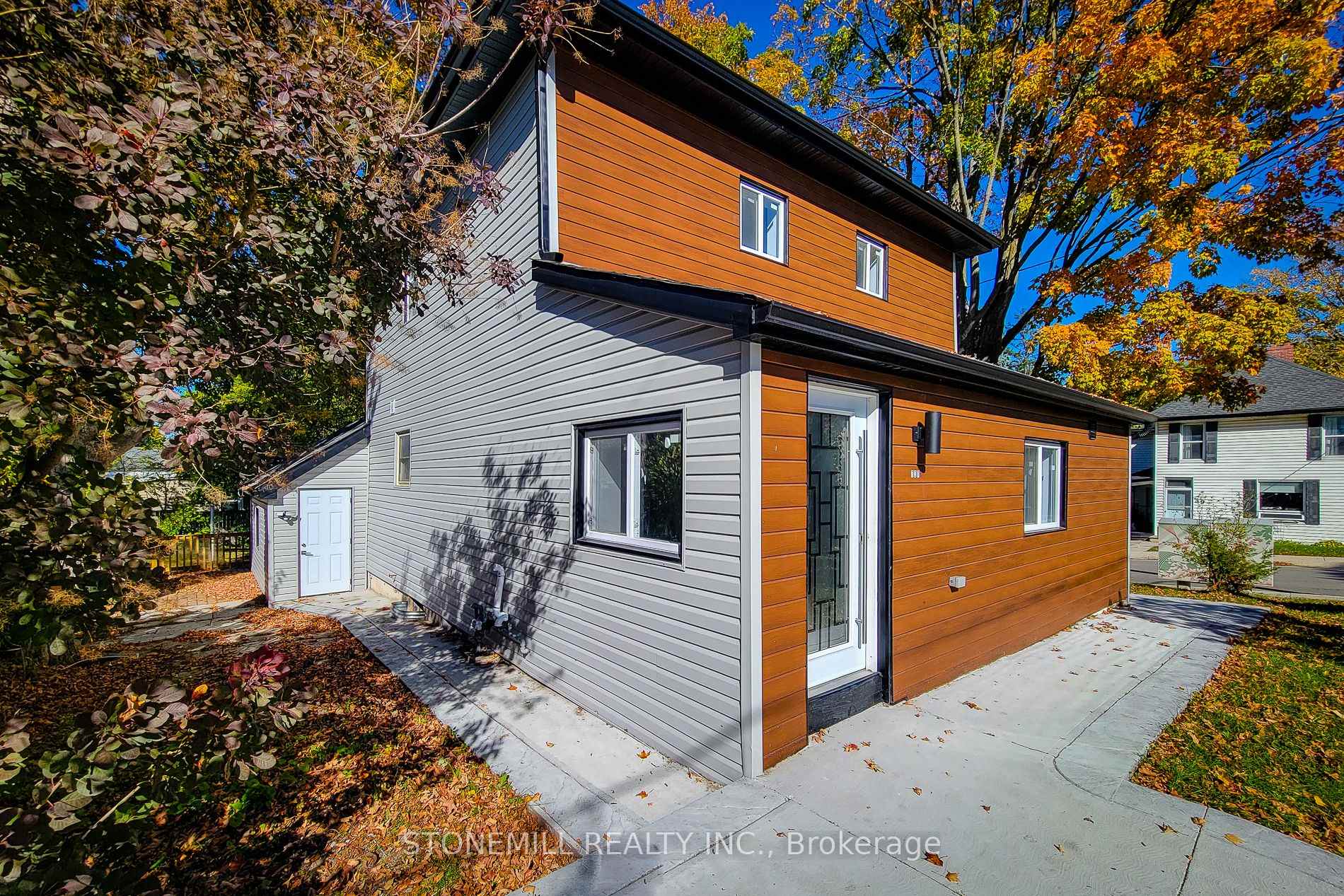727 College Avenue, Woodstock, ON N4S 2C7