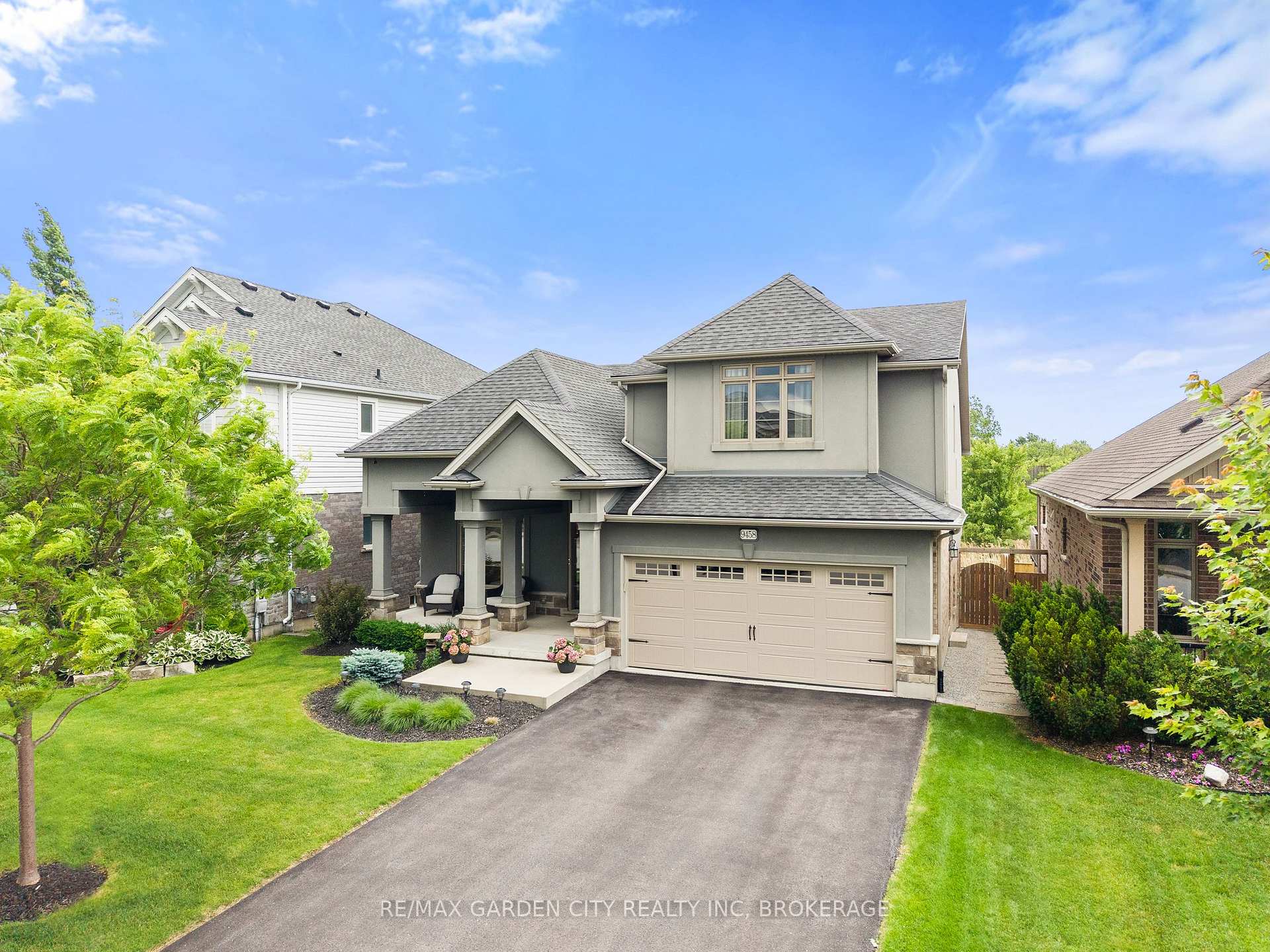 9458 HENDERSHOT Boulevard, Niagara Falls, ON L2H 0G1