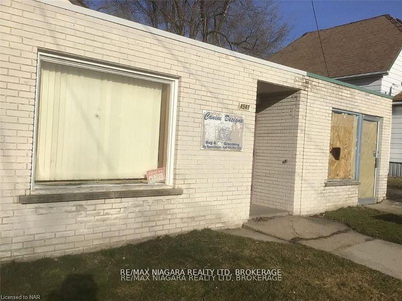 4541 CRYSLER Avenue, Niagara Falls, ON L2E 3V5