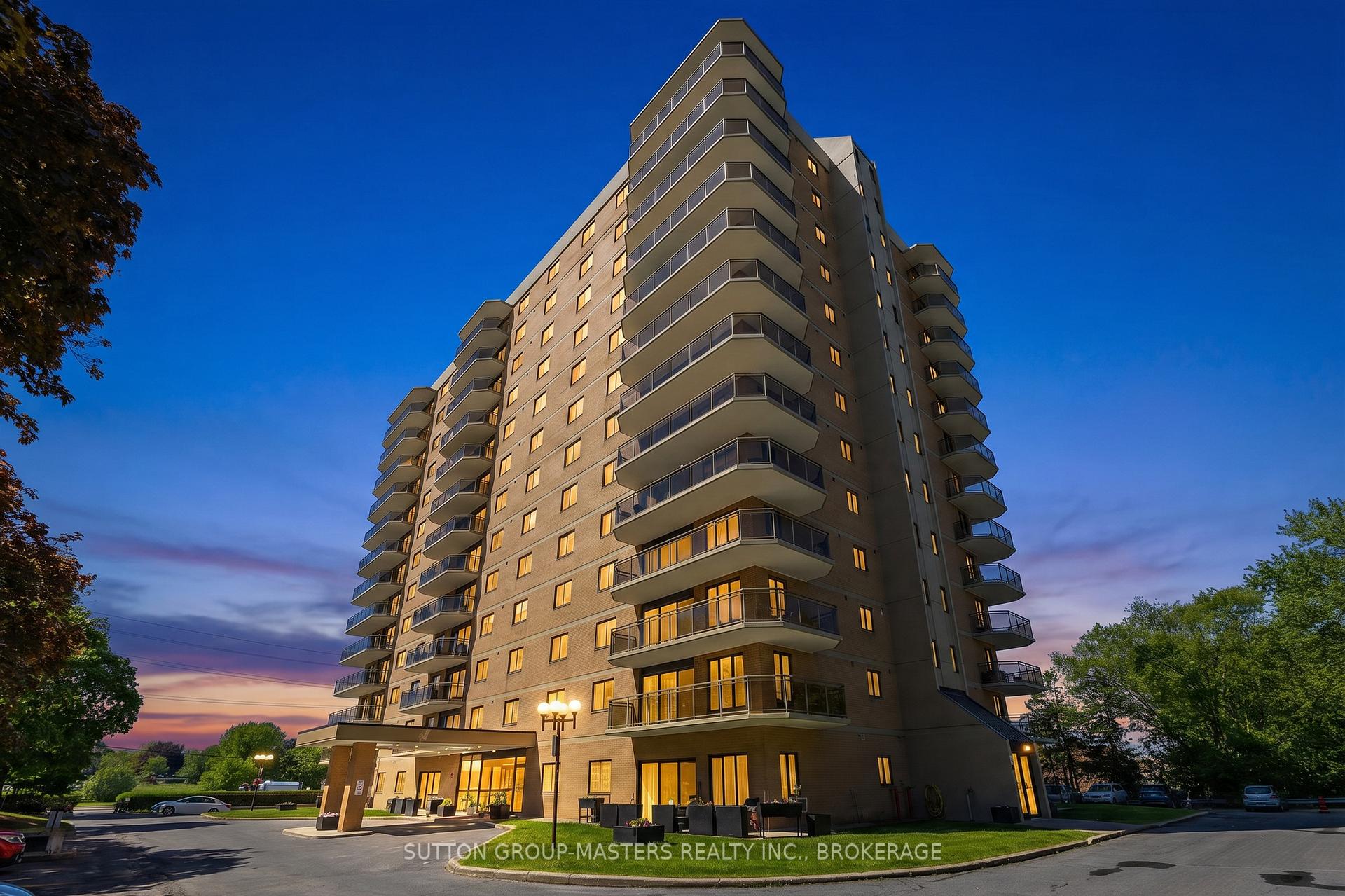 257 Bath Road 102, Kingston, ON K7M 7T3