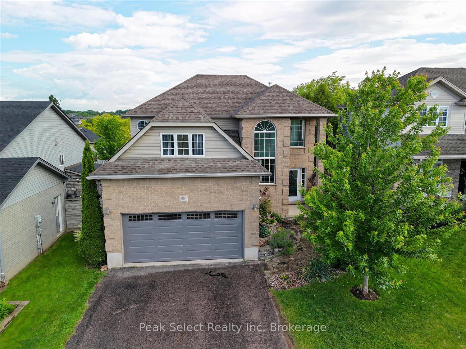 180 Ridgewood Crescent, St. Marys, ON N4X 1E8
