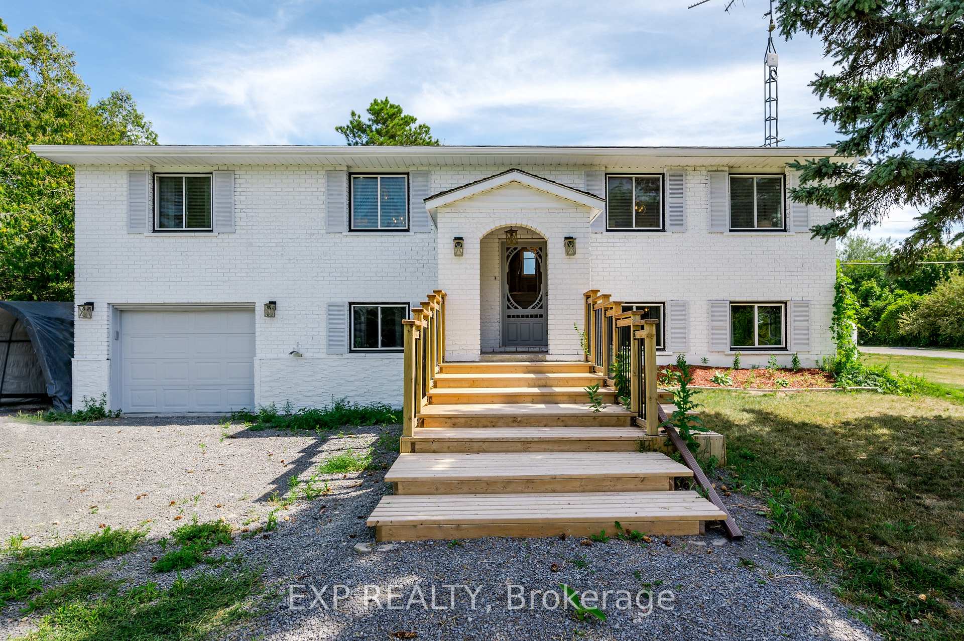 150 Bayview Drive, Greater Napanee, ON K7R 3K8