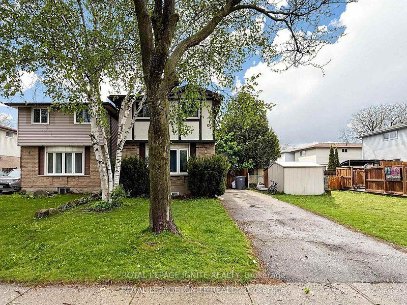 6 Upton Crescent, Guelph, ON N1E 6P2