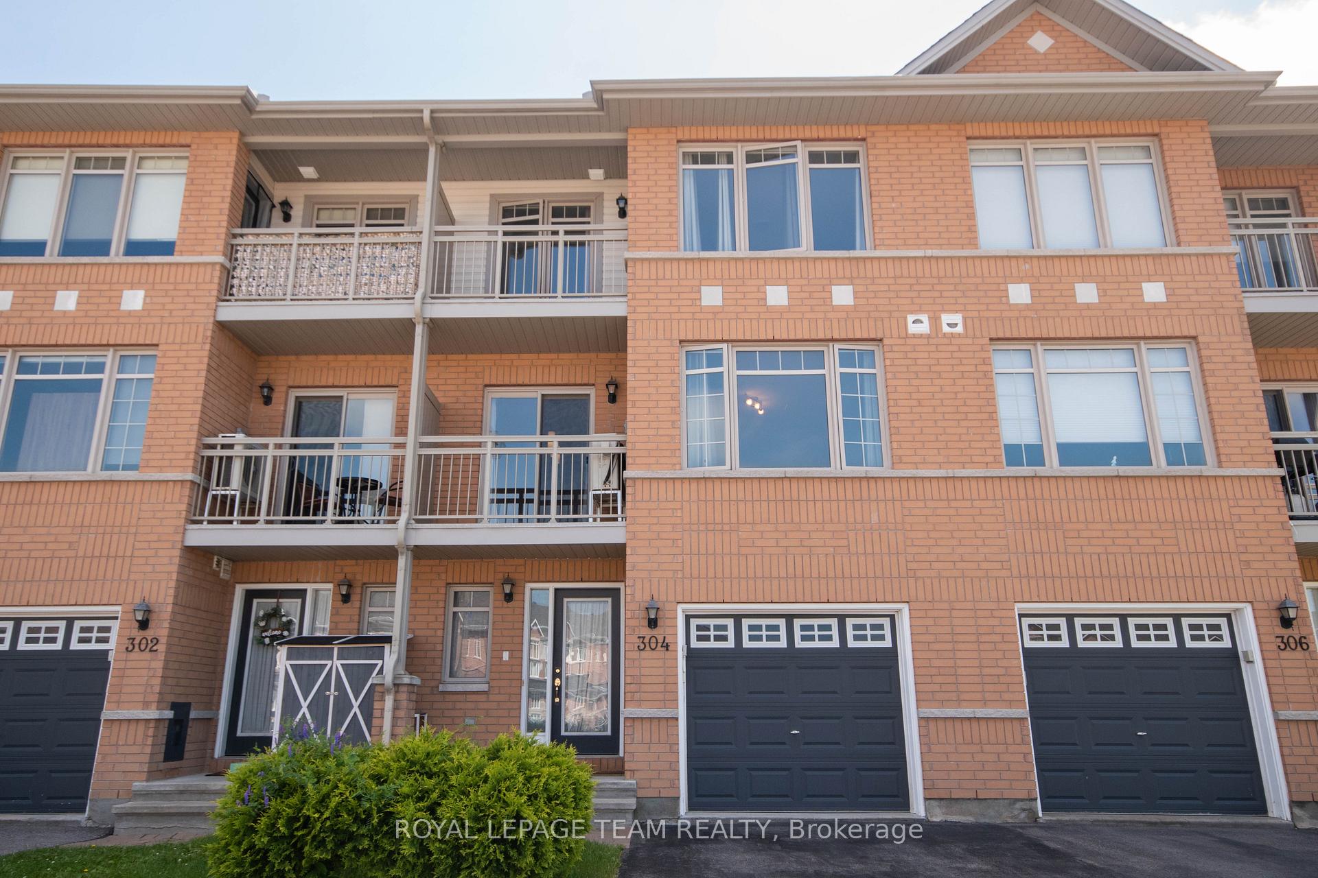 304 Citiplace Drive, Cityview - Parkwoods Hills - Rideau Shore, ON K2E 0A7