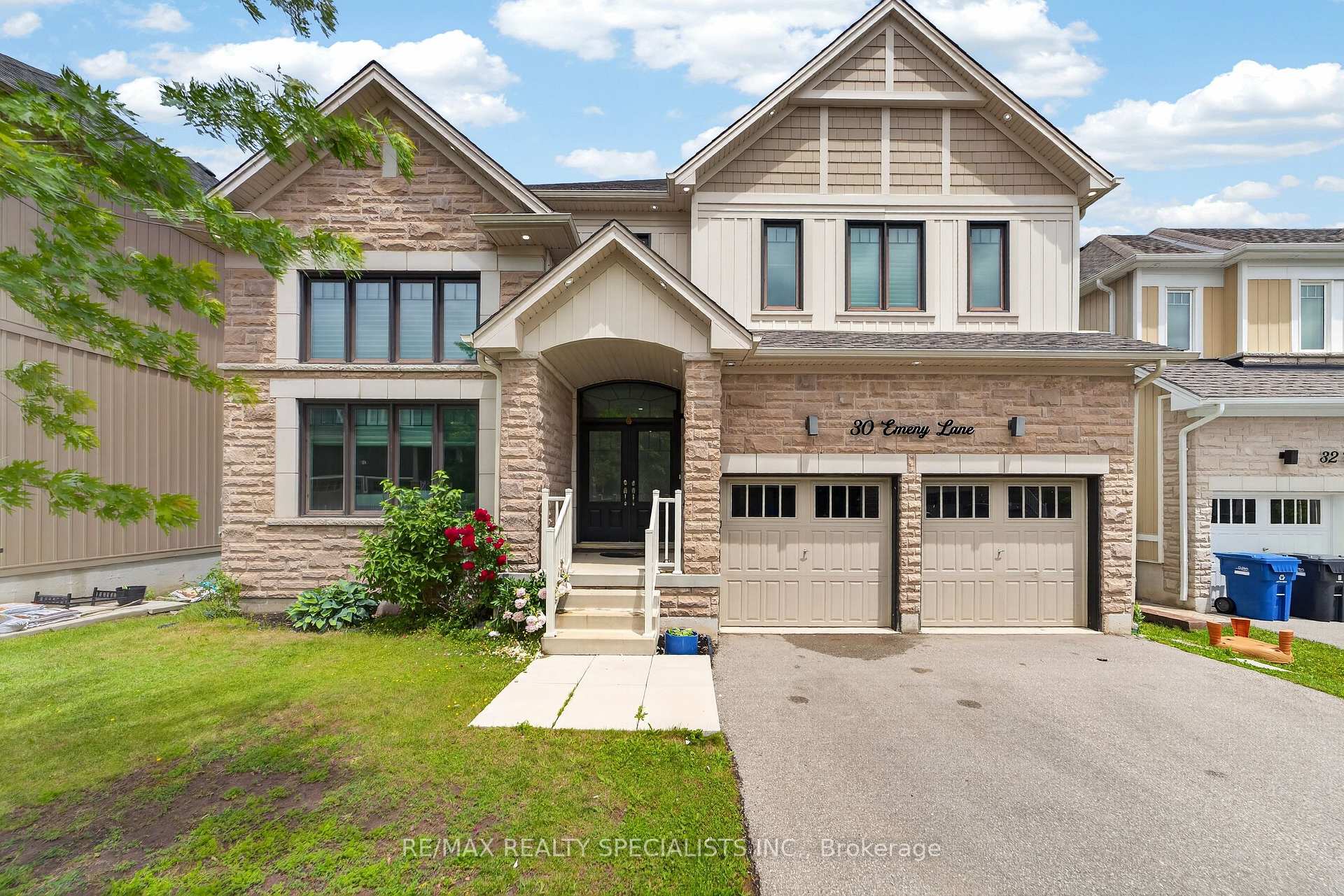 30 Emeny Lane 11, Guelph, ON N1L 0H3