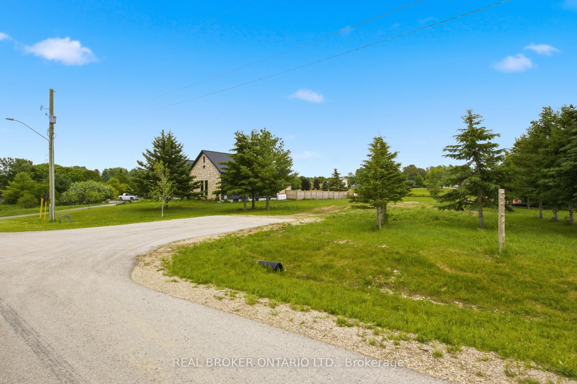 1022 Currie (Whole Lot) Street, Howick, ON N0G 2X0