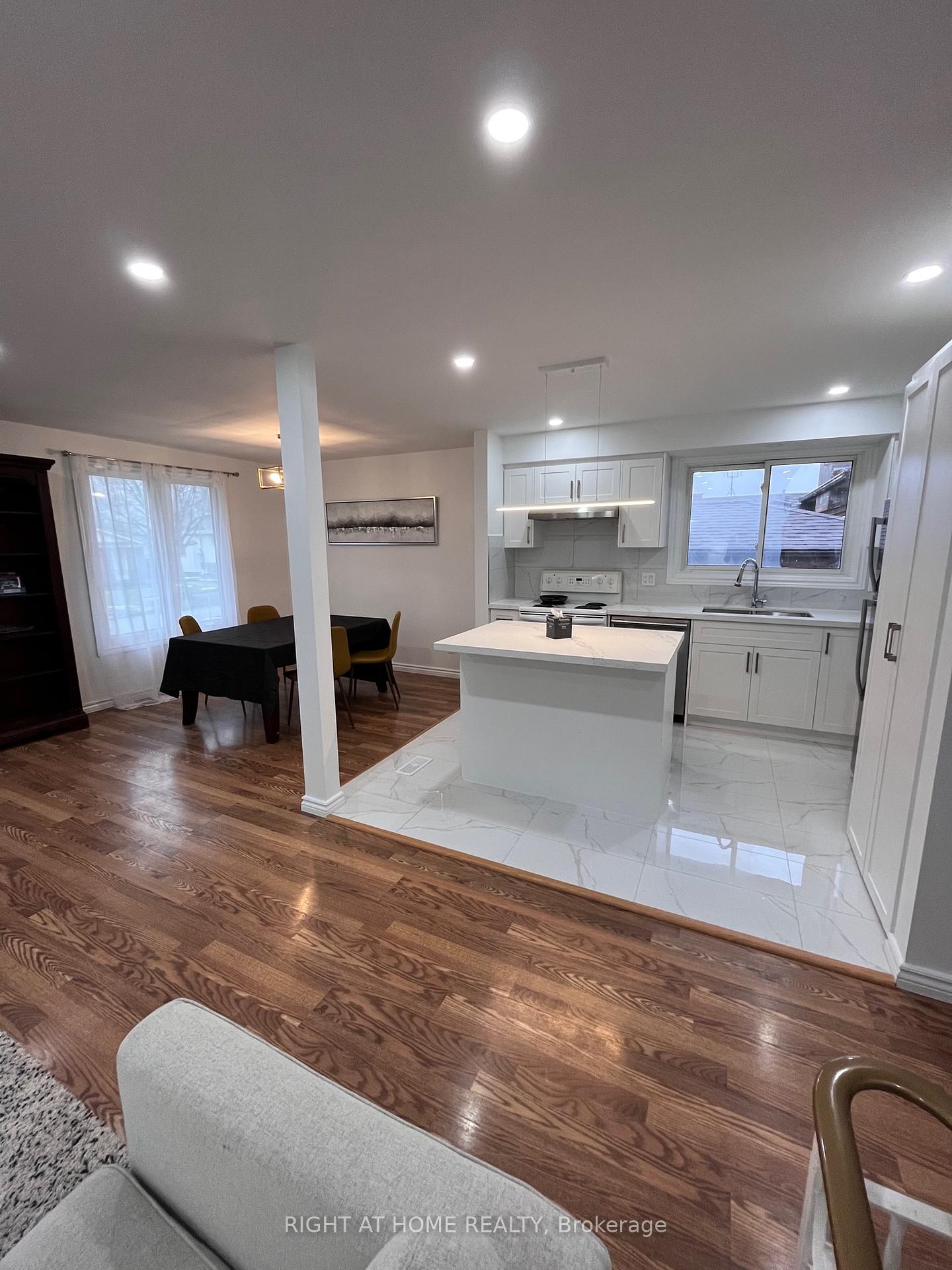 7431 Jubilee Drive, Niagara Falls, ON L2G 7J2