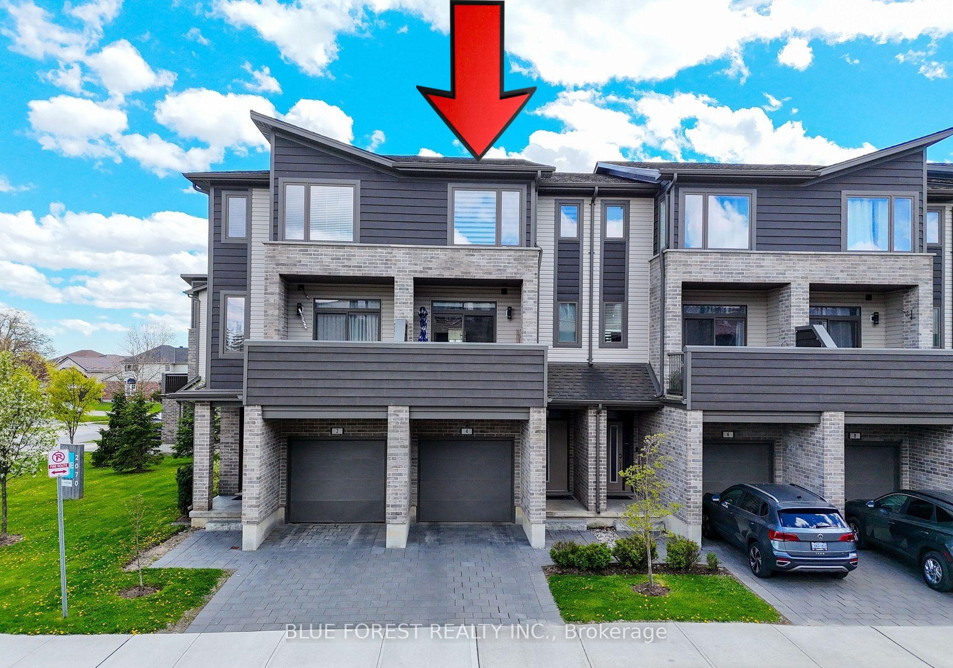 2070 Meadowgate Boulevard 4, London South, ON N6M 0H5