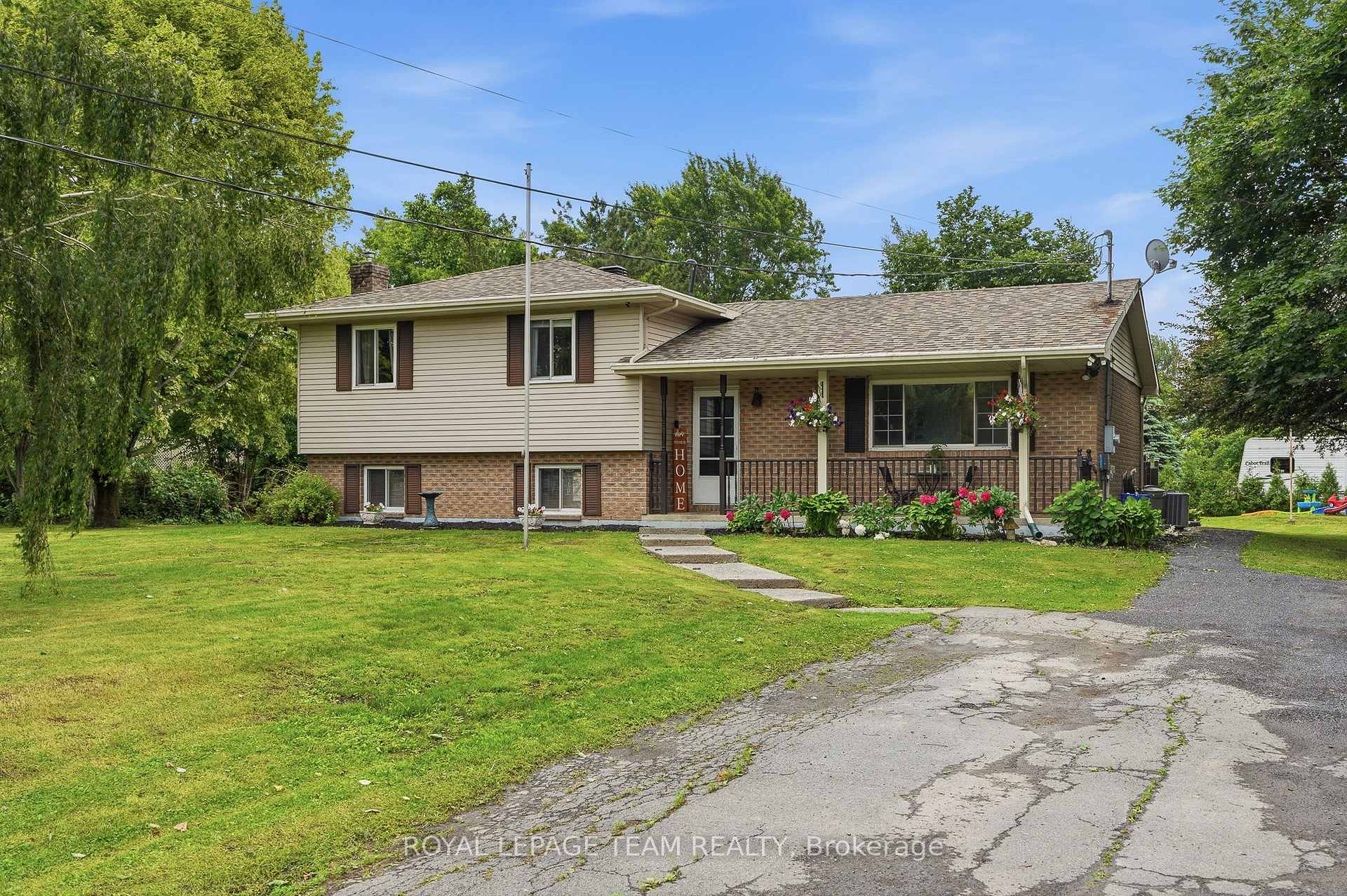 19238 Richmond Court, South Glengarry, ON K0C 2E0
