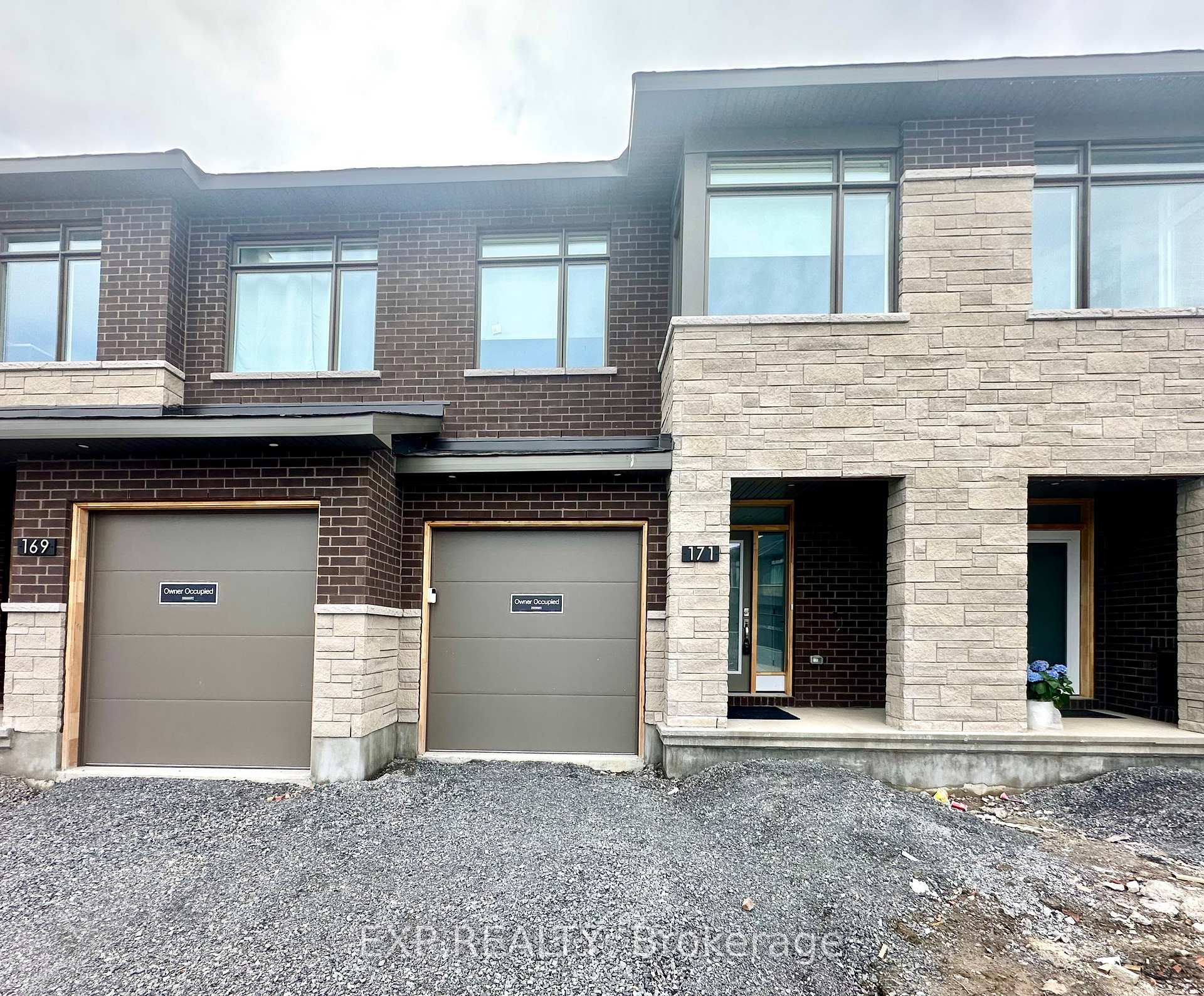 171 Bliss Crescent, Kanata, ON K2V 0T5
