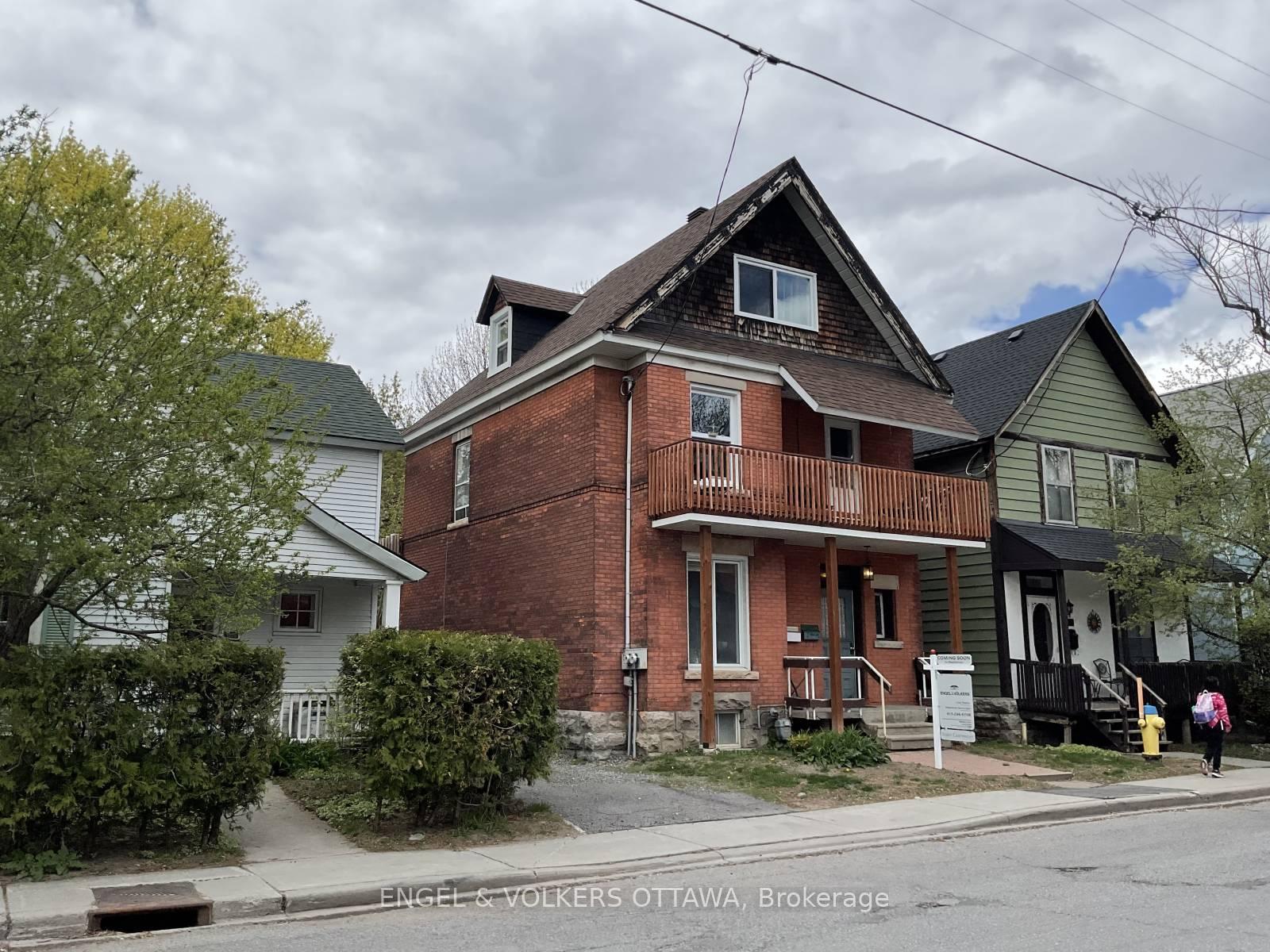 85 Waverley Street E, Ottawa Centre, ON K2P 0V1