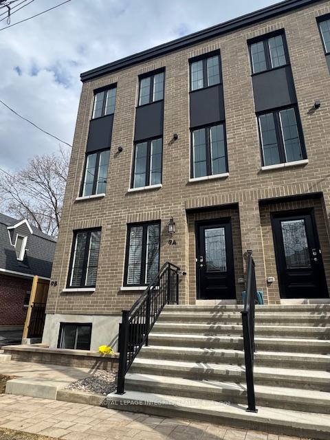 9 Gwynne Avenue A, Dows Lake - Civic Hospital and Area, ON K1Y 1X1