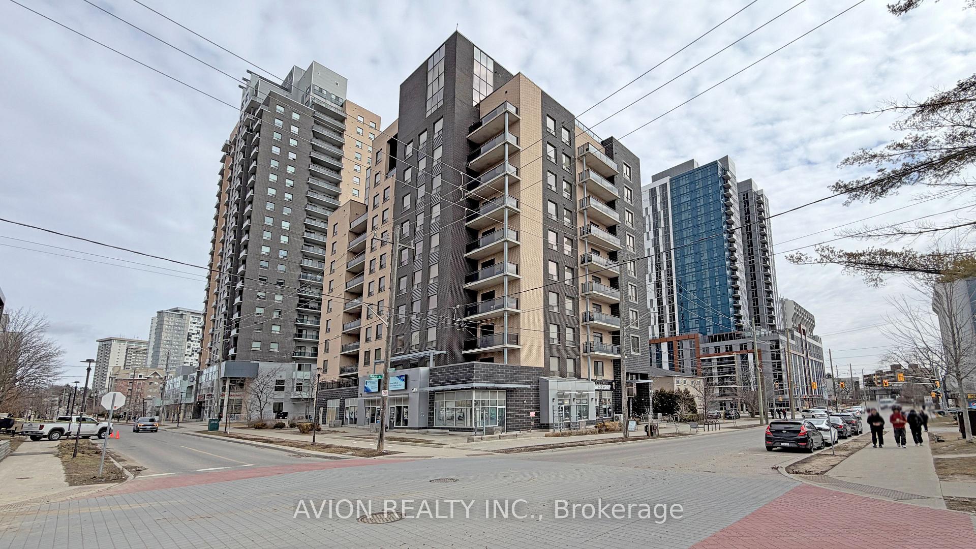8 HICKORY Street W 806, Waterloo, ON N2L 3H6