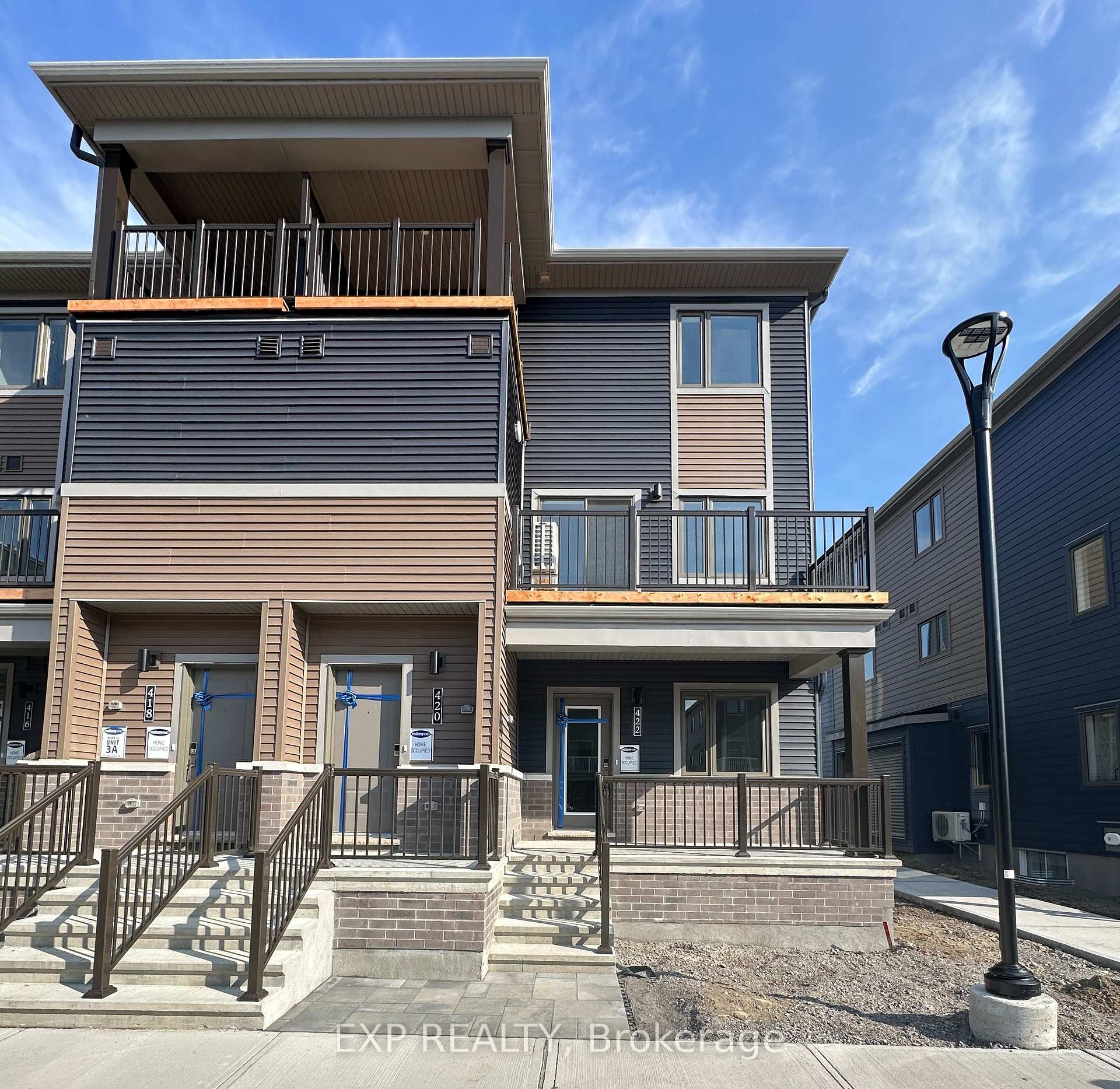 422 Lillian Freiman Private, Barrhaven, ON K2J 7K7