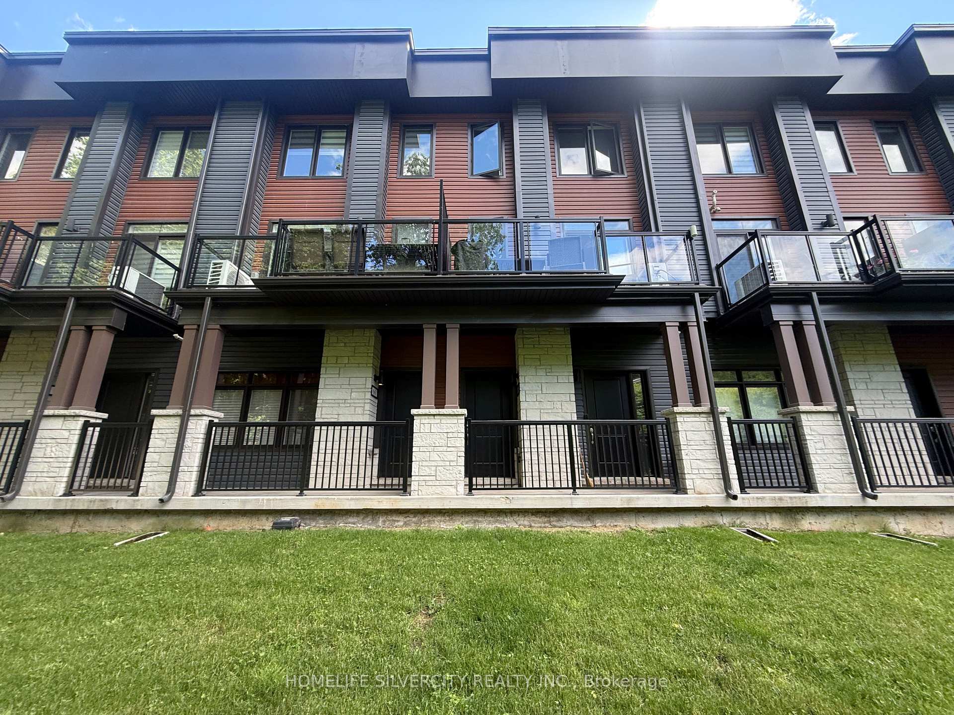 2 Willow Street 61, Brant, ON N3L 0K7
