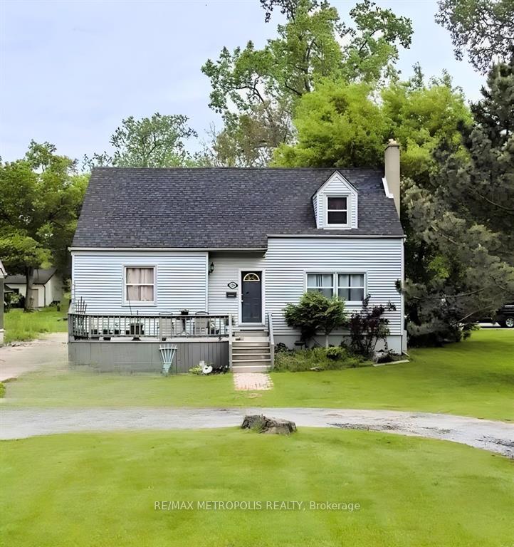 1254 Lakeshore Road, Sarnia, ON N7S 2L4