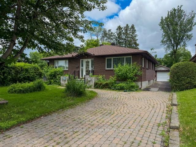 767 Claude Street, Overbrook - Castleheights and Area, ON K1K 2S1