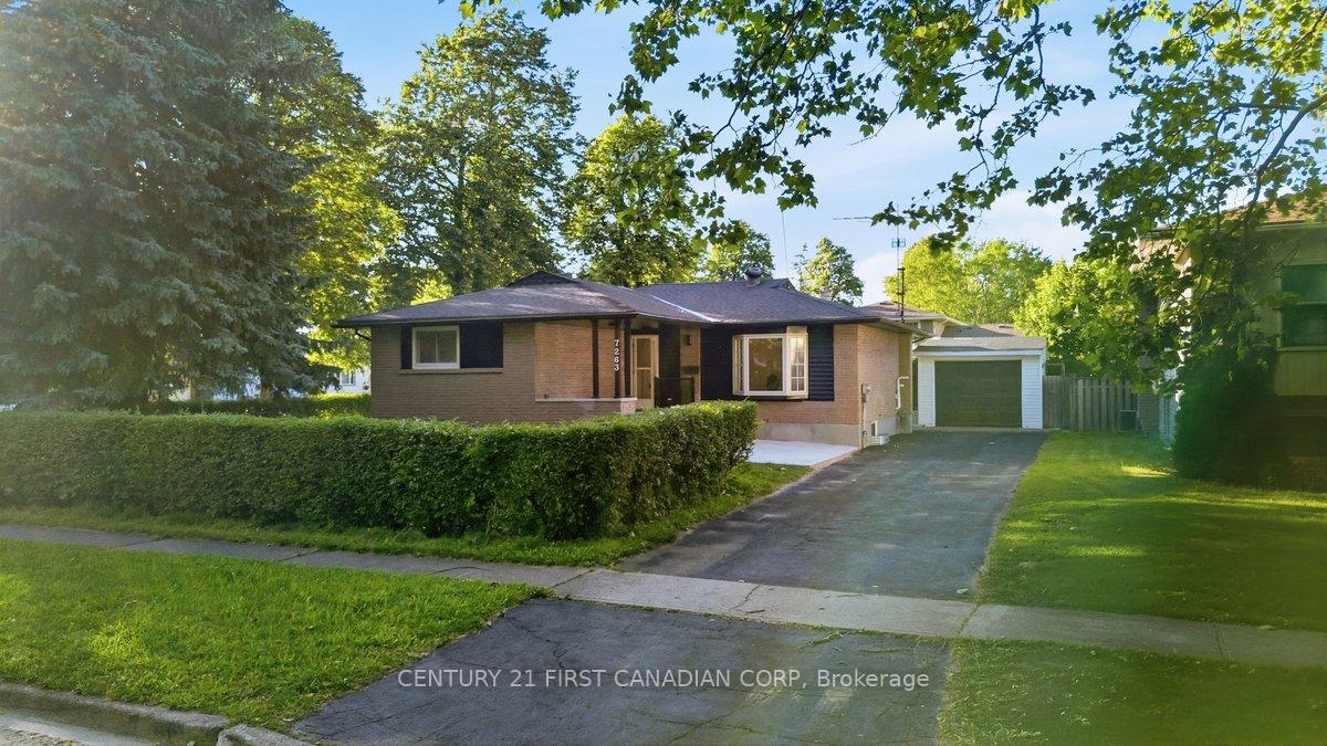 7263 Maywood Street, Niagara Falls, ON L2E 5P6