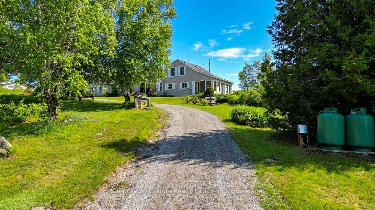 1351 Ojibway Road, Highlands East, ON K0L 2A0