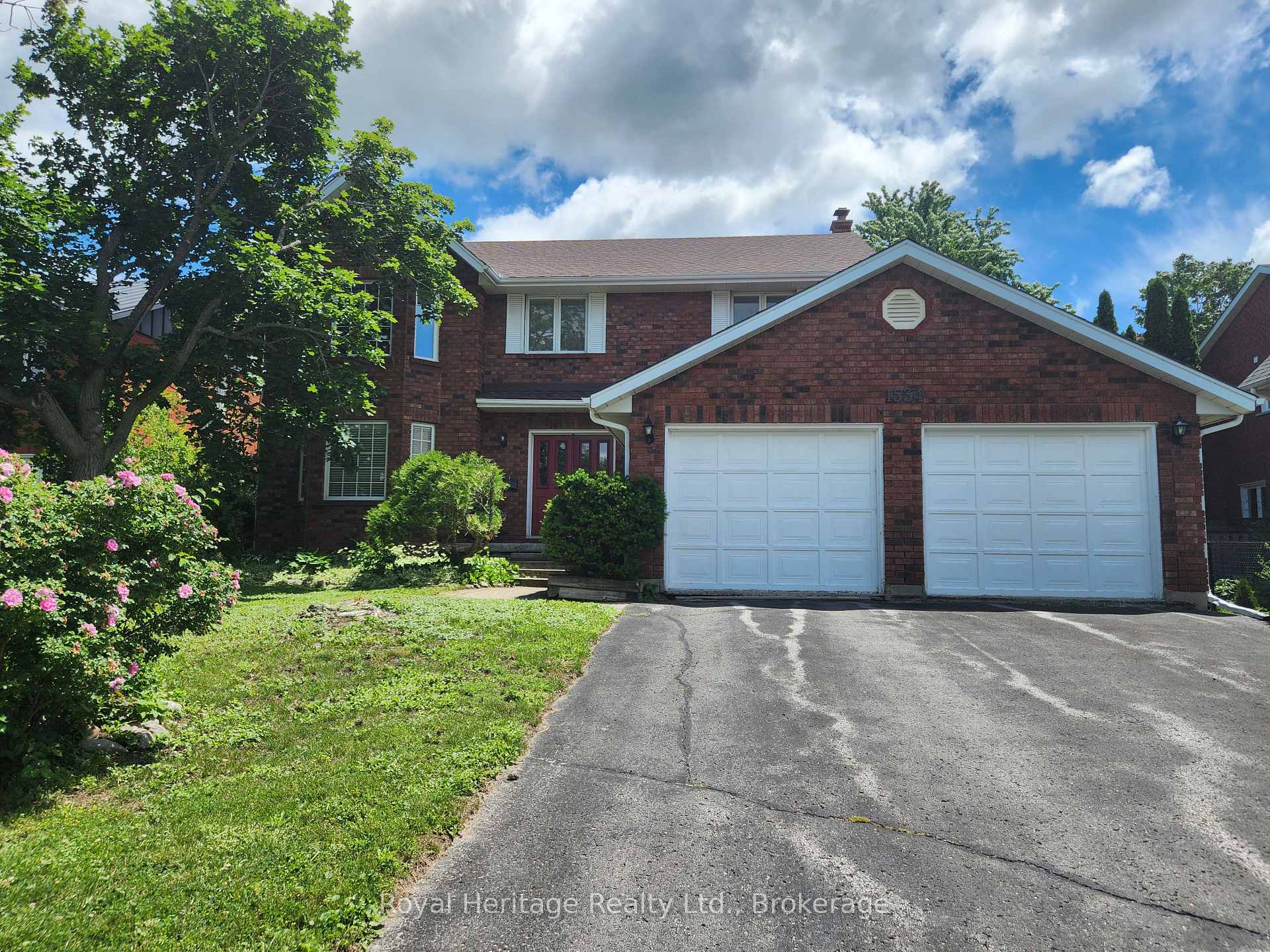 1534 Scollard Crescent, Peterborough, ON K9H 7L1
