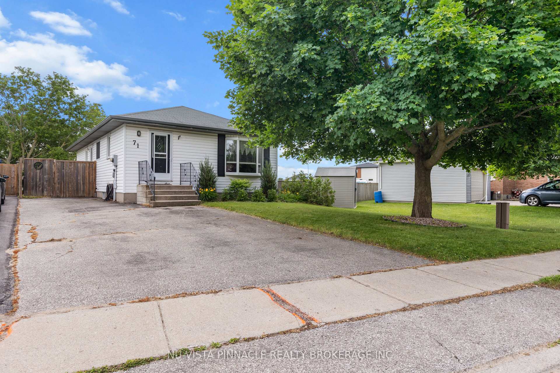 71 Melanie Drive, Aylmer, ON N5H 3G5