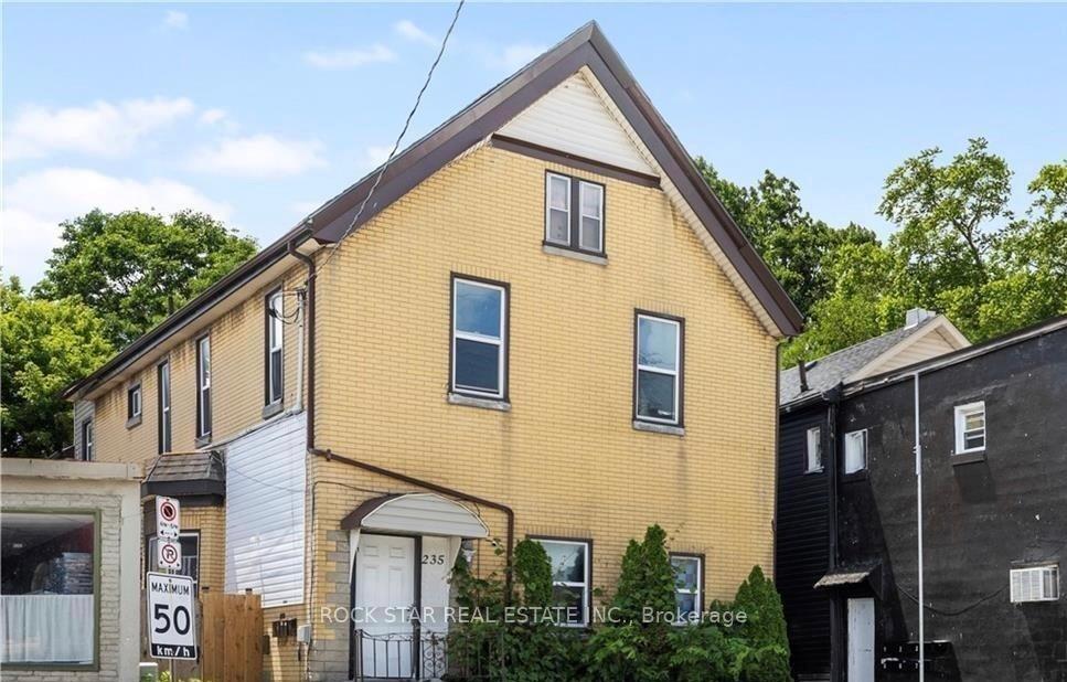 235 Hamilton Road, London East, ON N5Z 1P9
