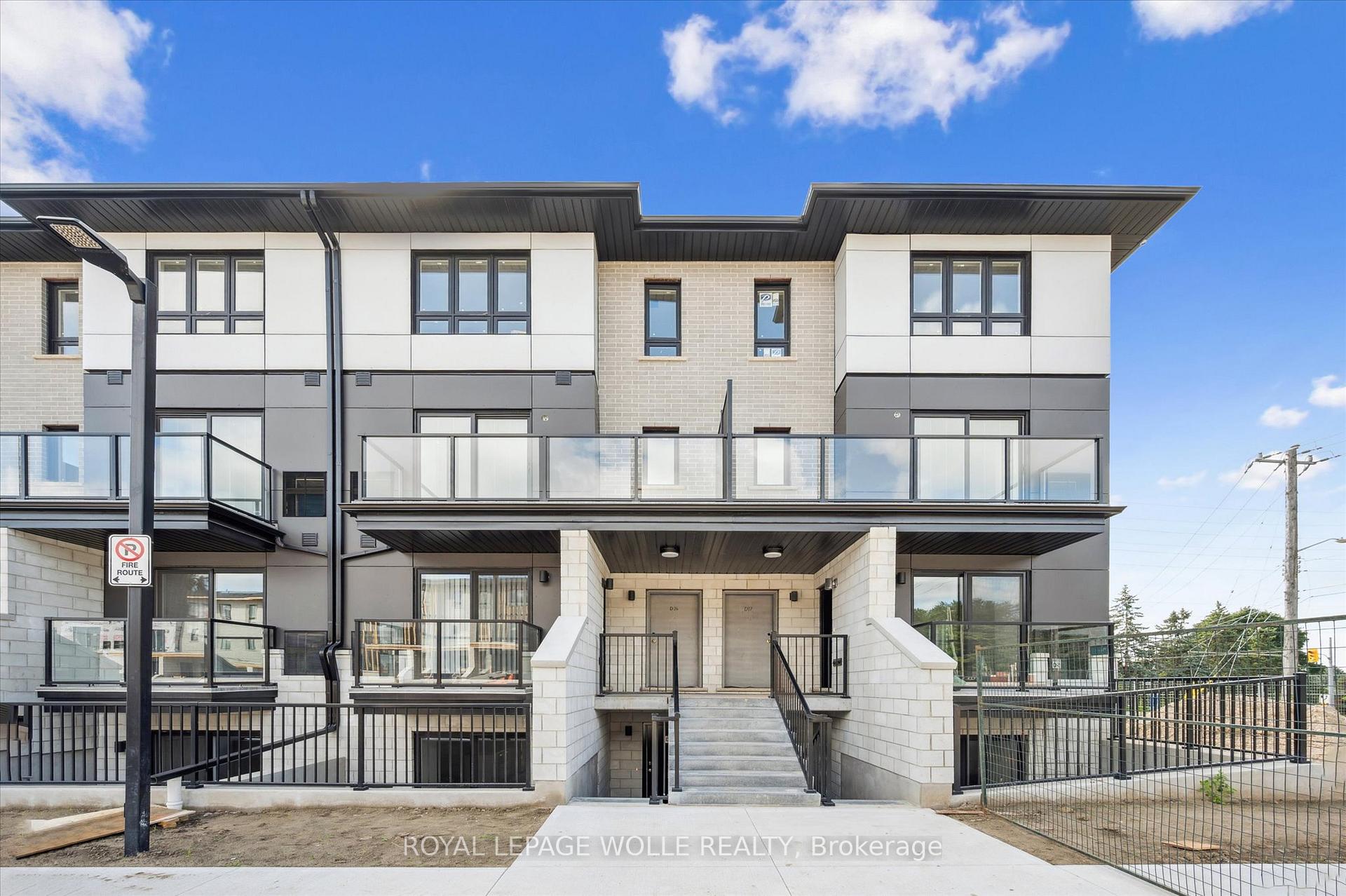 410 Northfield Drive W D13, Waterloo, ON N2L 0A6