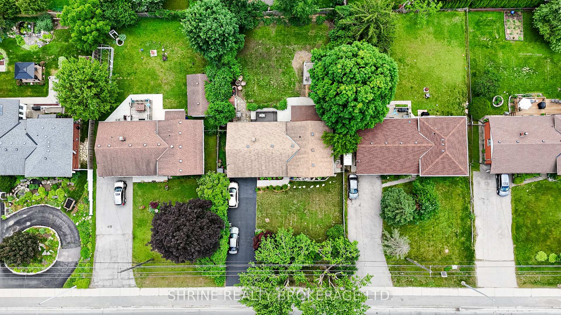 146 FANSHAWE PARK Road W, London North, ON N6G 5C4