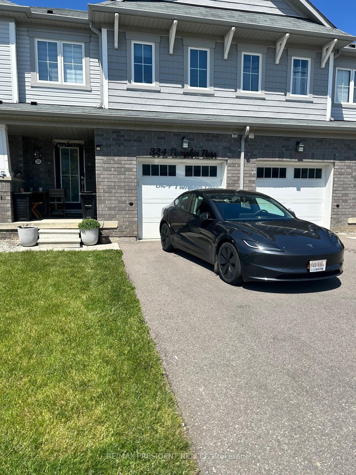 324 Pumpkin Pass, Hamilton, ON L0R 1C0