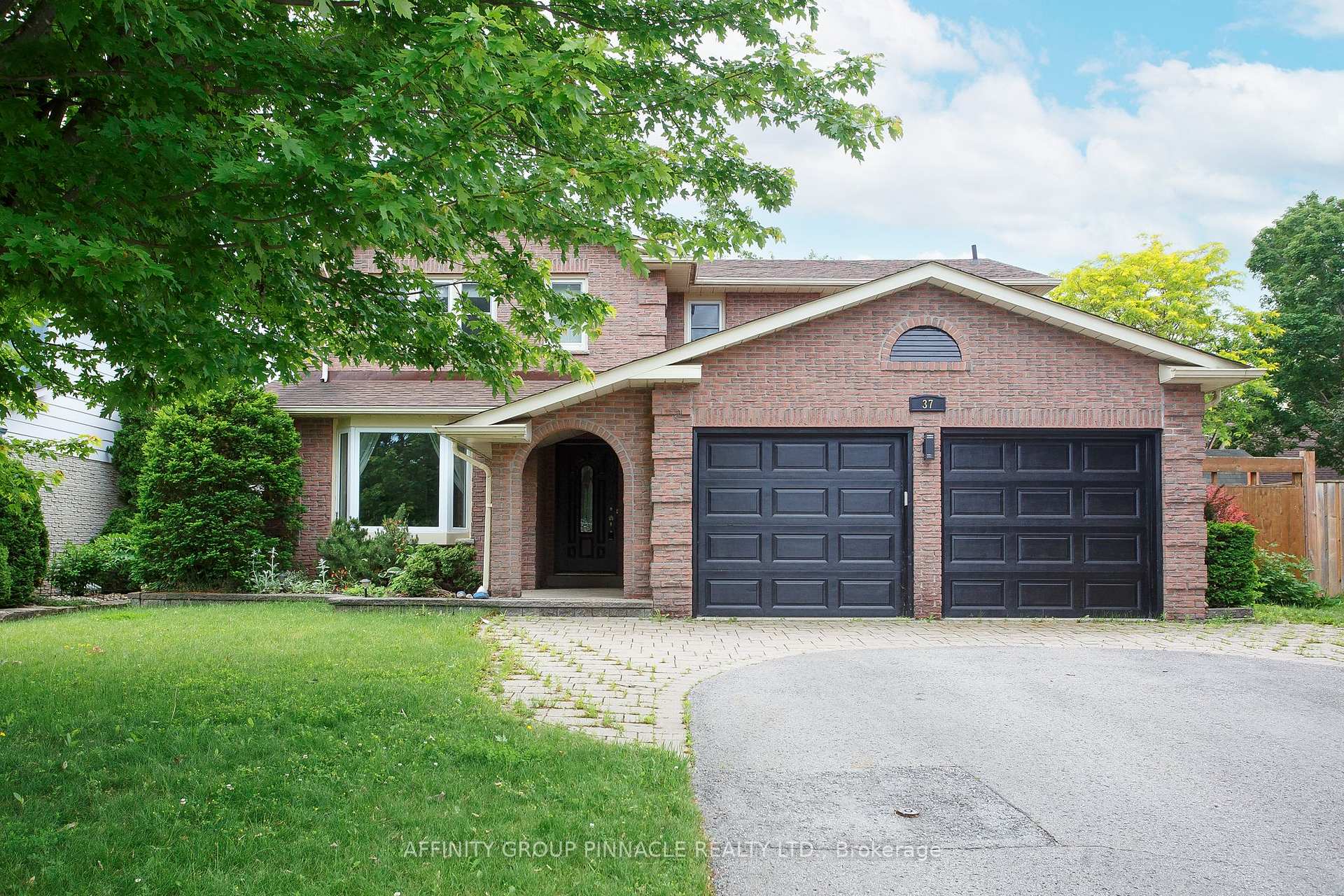 37 Parkway Avenue, Kawartha Lakes, ON K9V 5J7