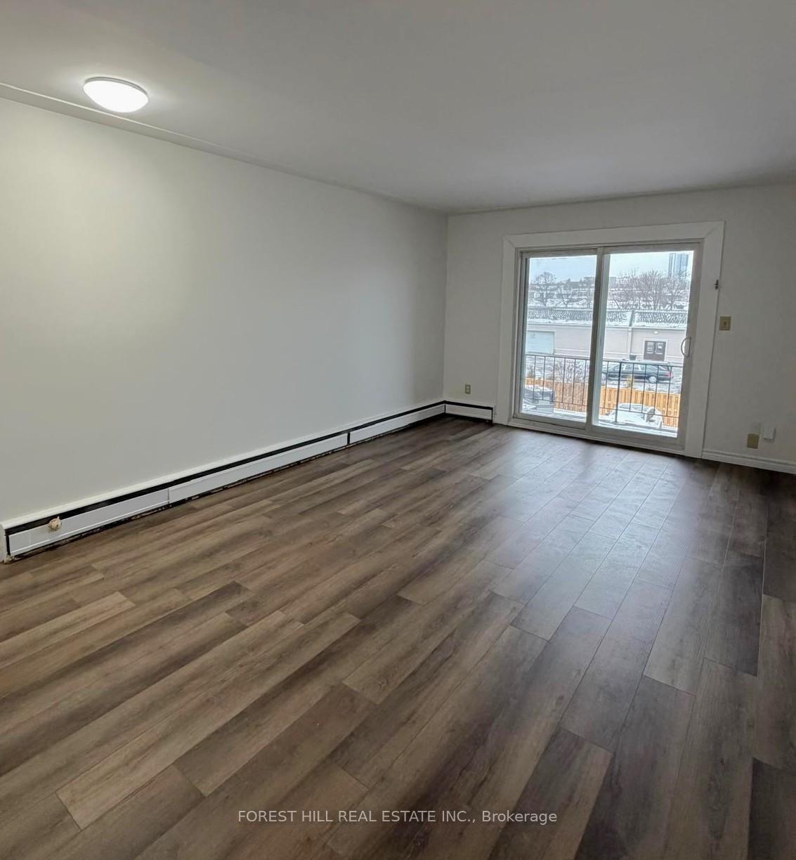 127 Ann Street 3, Kitchener, ON N2B 1Y2