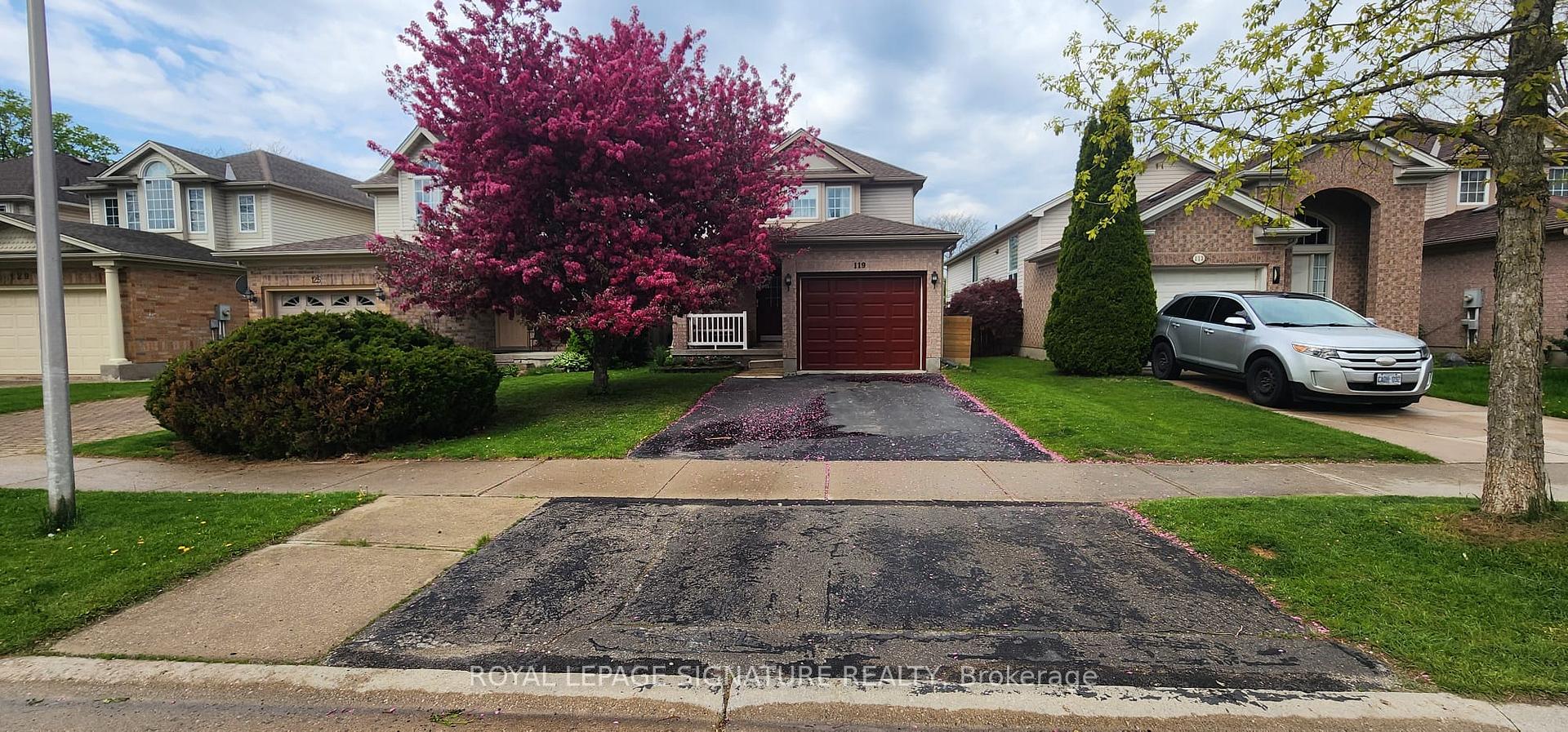 119 Rossmore Court, London South, ON N6C 6B7