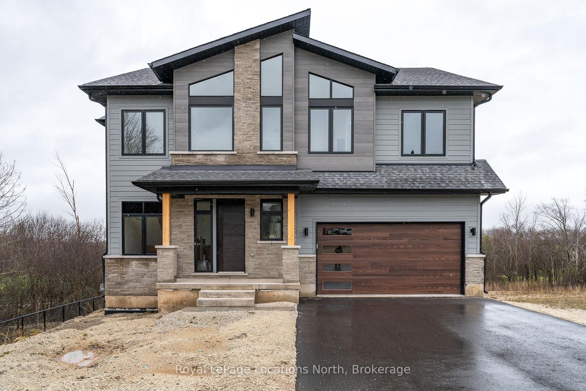 145 George McCrae Road, Blue Mountains, ON N0H 1J0