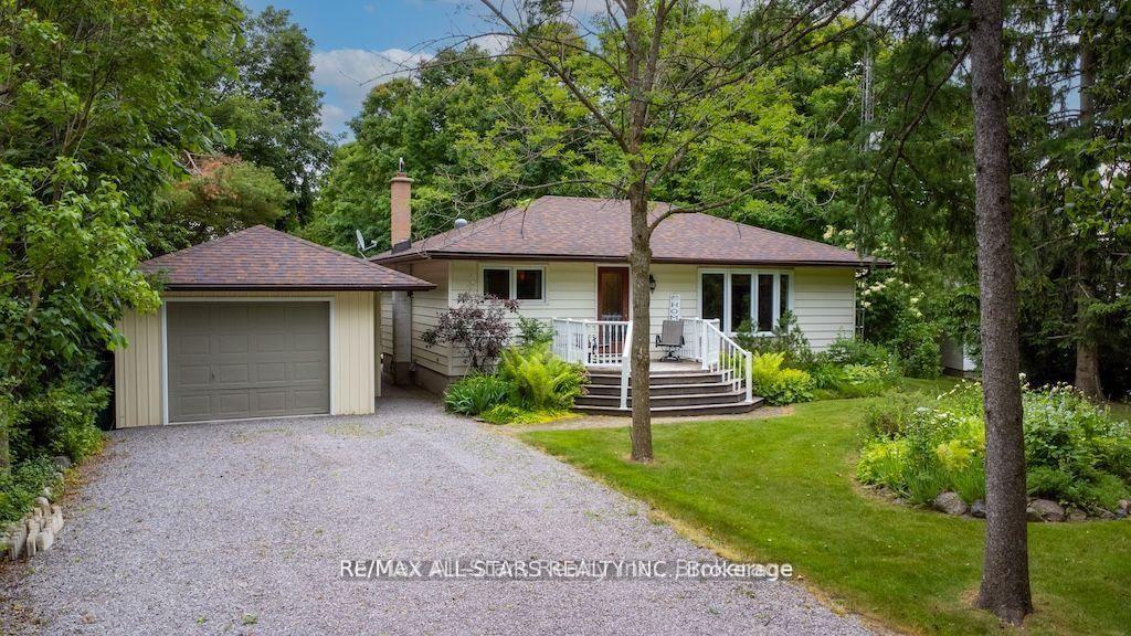 690 Post Road, Kawartha Lakes, ON K0L 2X0
