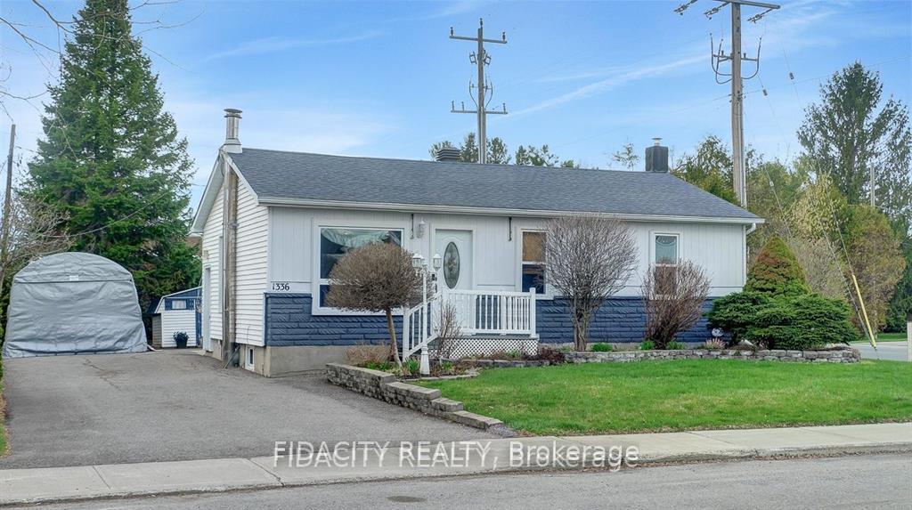 1336 St Jacques Road, Russell, ON K0A 1W0