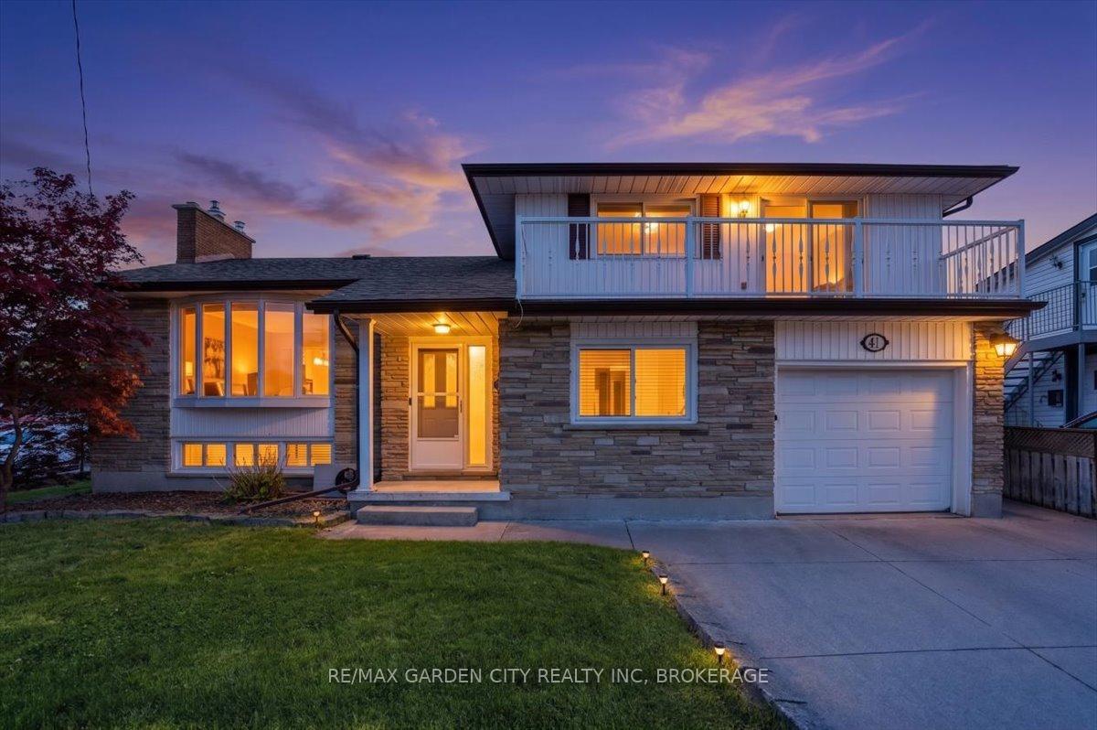 41 Albert Street W, Thorold, ON L2V 2G4