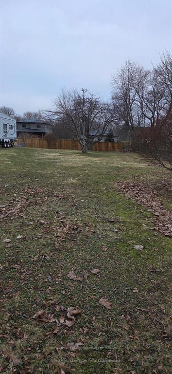 1042 Dearness Drive, London South, ON N6E 1N7