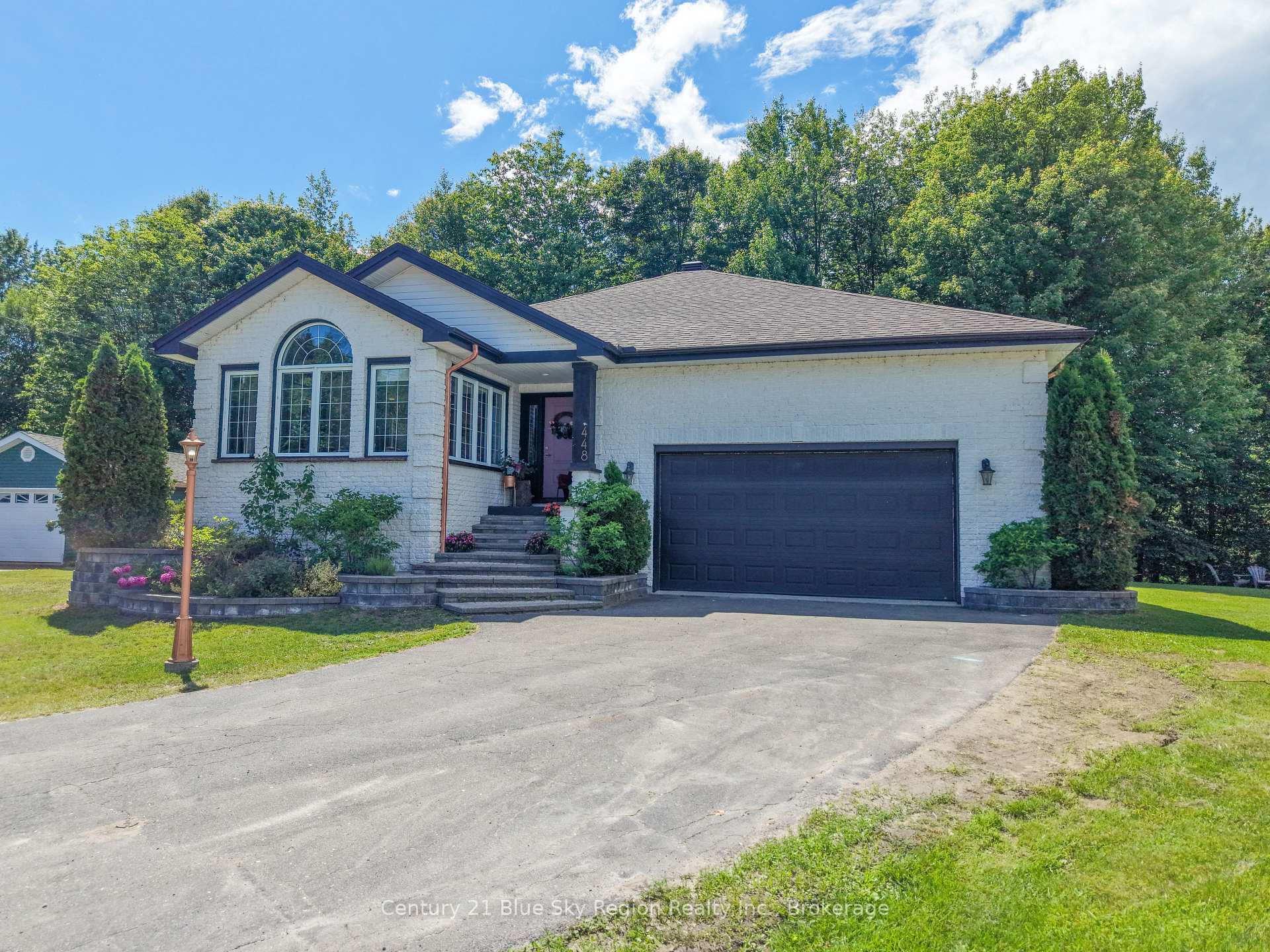 448 Holditch Street, West Nipissing, ON P2B 3C7