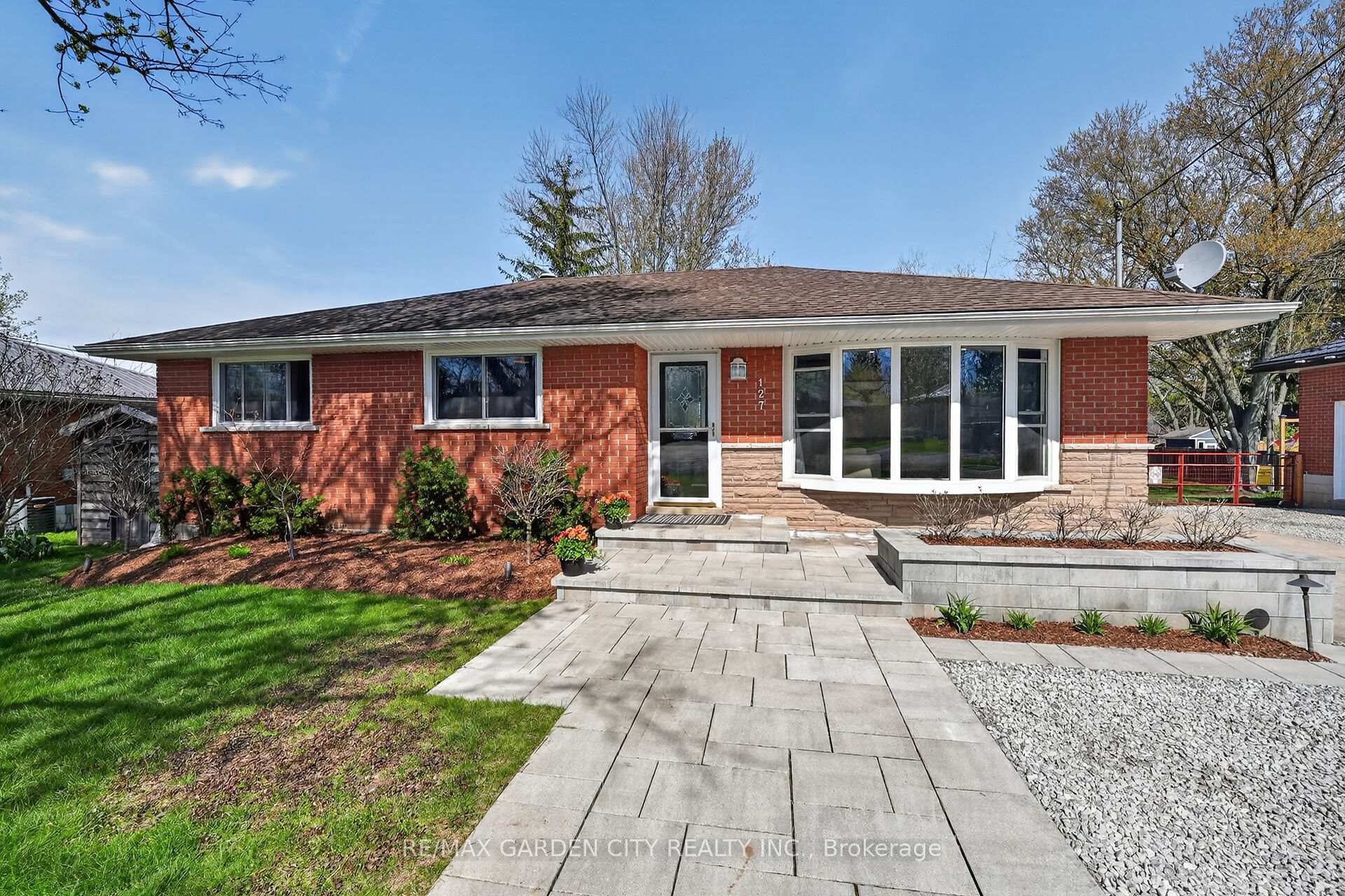 127 Ayr Street, Haldimand, ON N3W 1E5