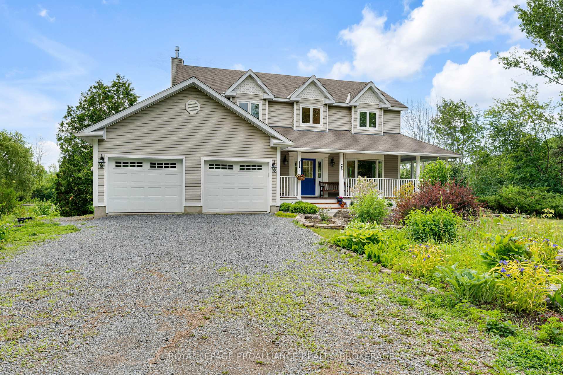 25 Howe Island Ferry Road, Kingston, ON K7L 4V1